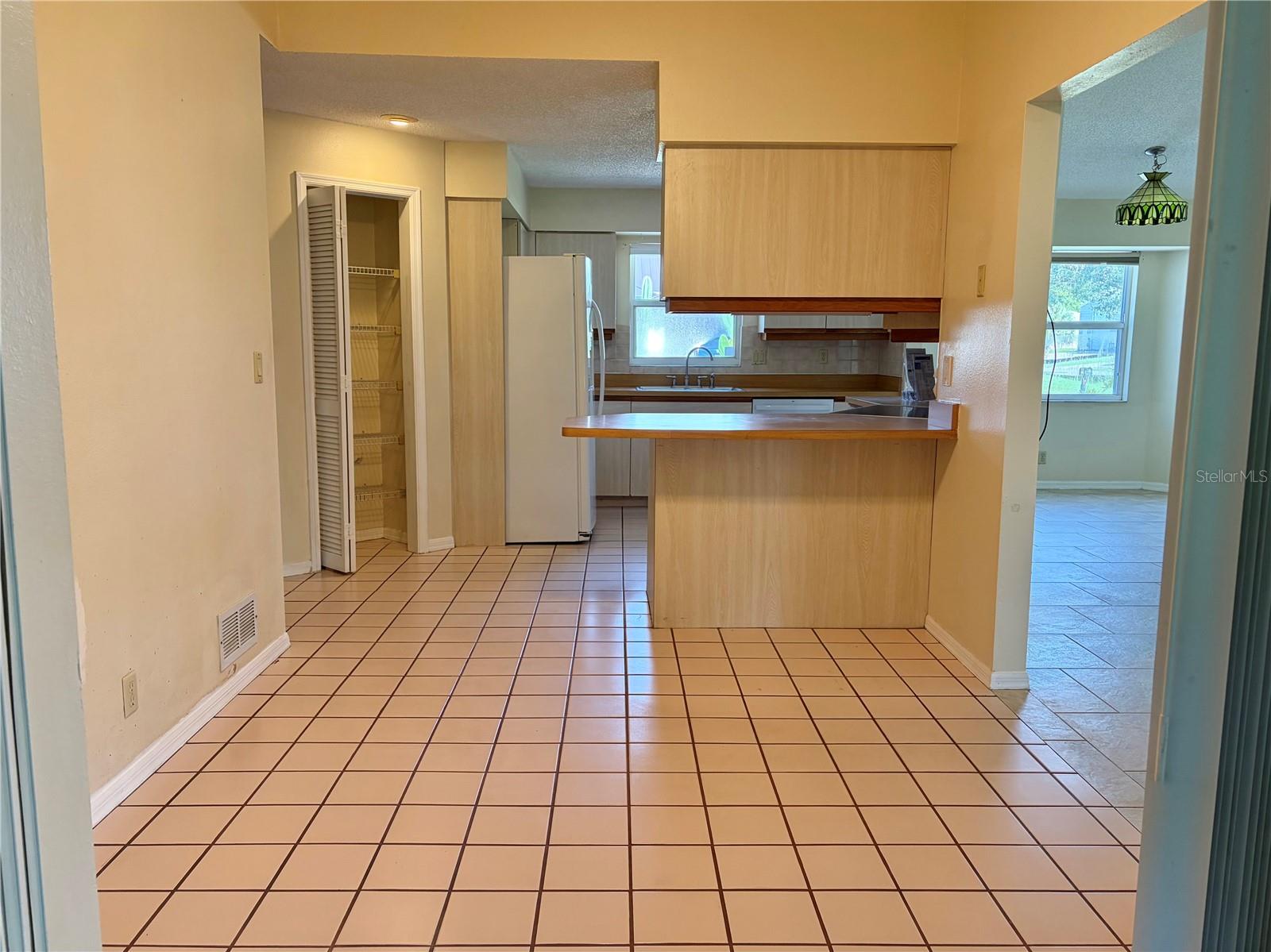 8123 BESSEMER AVE — photo 11