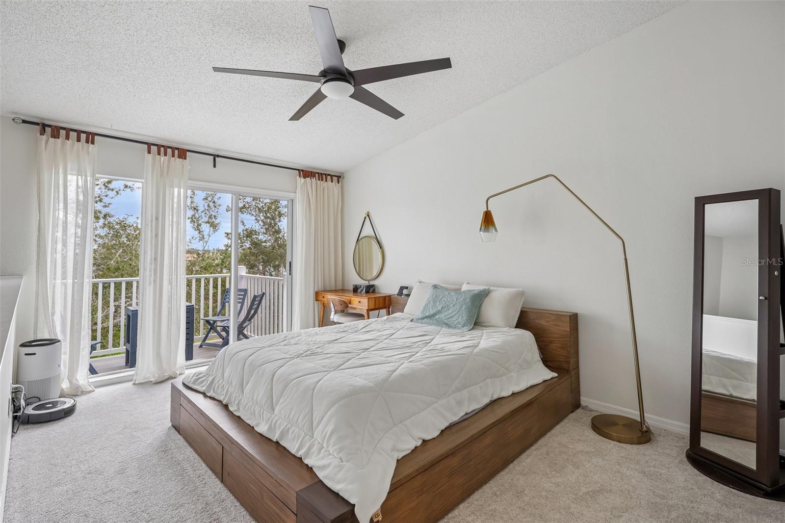 630 GARLAND CIR — photo 15