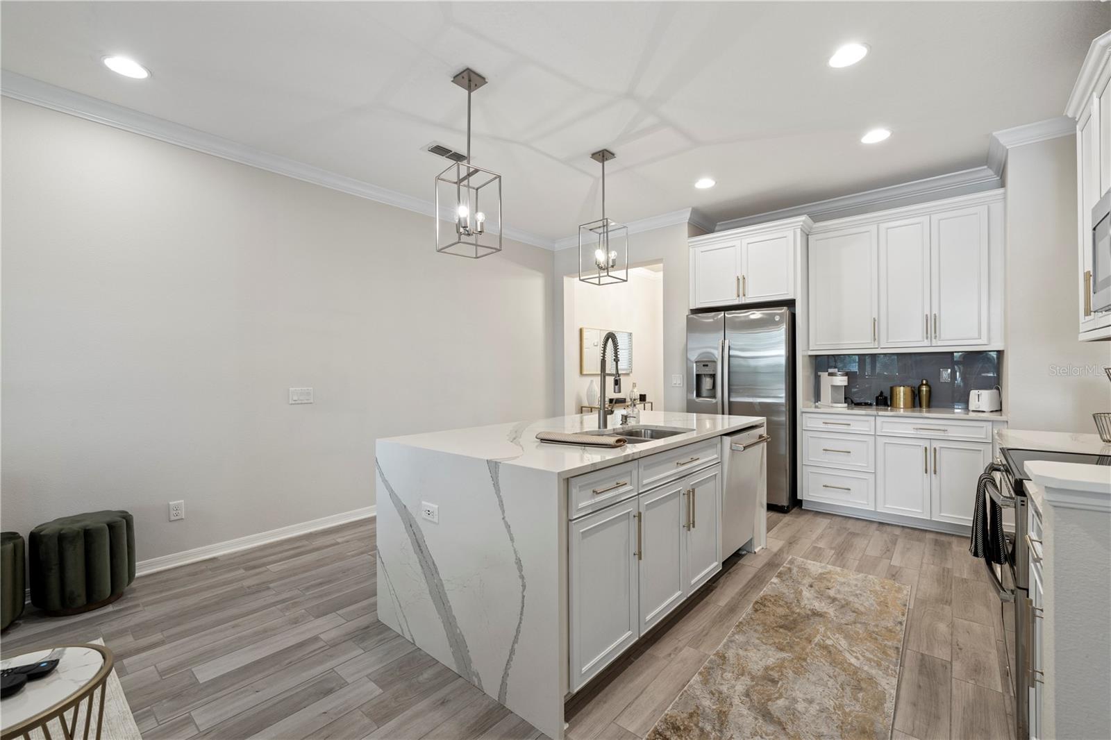 9208 FOX SPARROW RD — photo 11