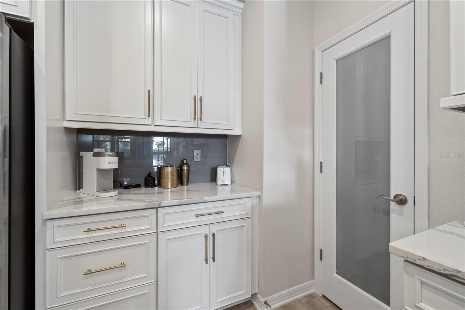 9208 FOX SPARROW RD — photo 21