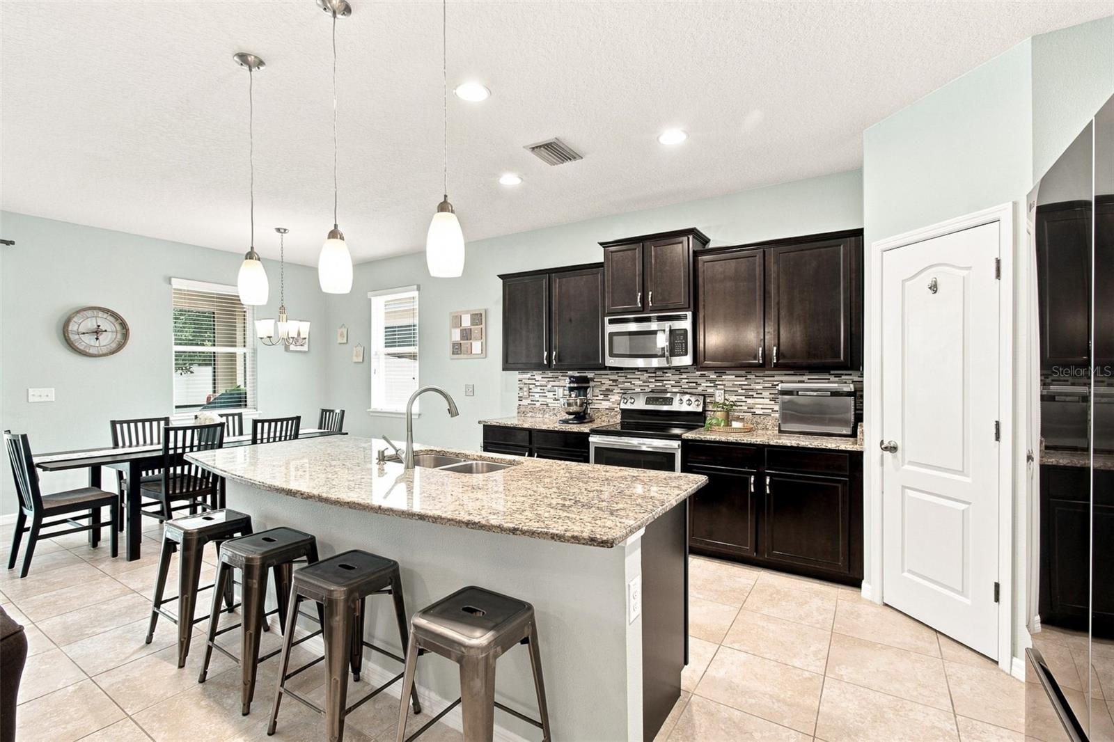 12210 LEGACY BRIGHT ST — photo 9