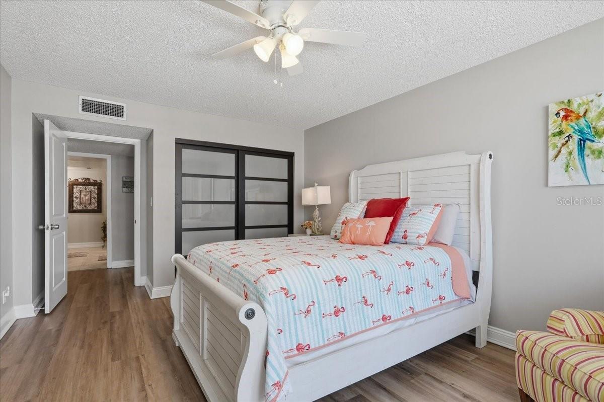 1430 GULF BLVD #407 — photo 31