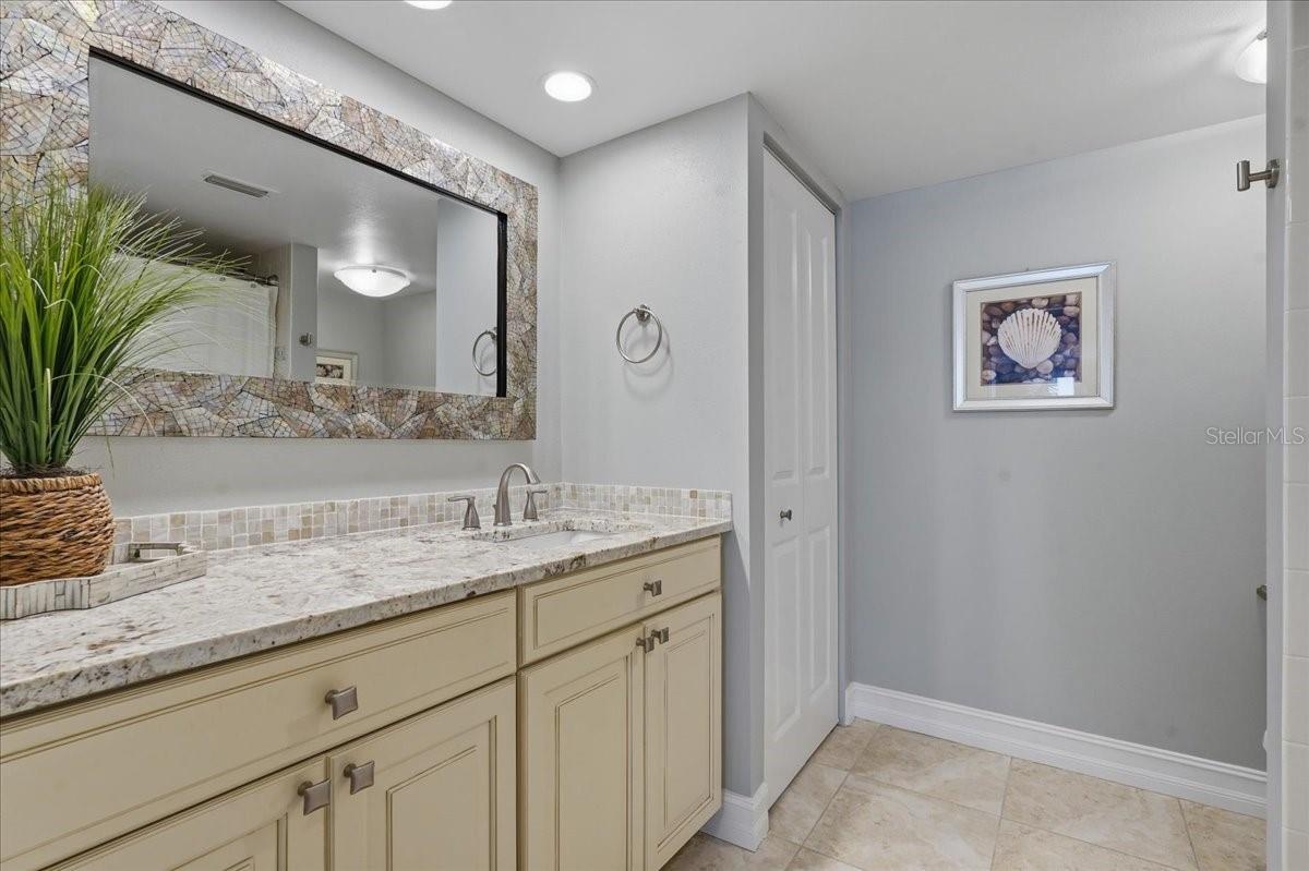 1430 GULF BLVD #407 — photo 28