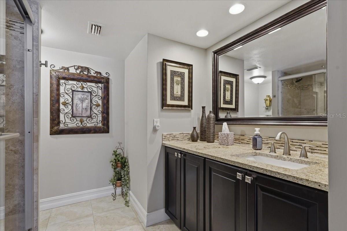 1430 GULF BLVD #407 — photo 33