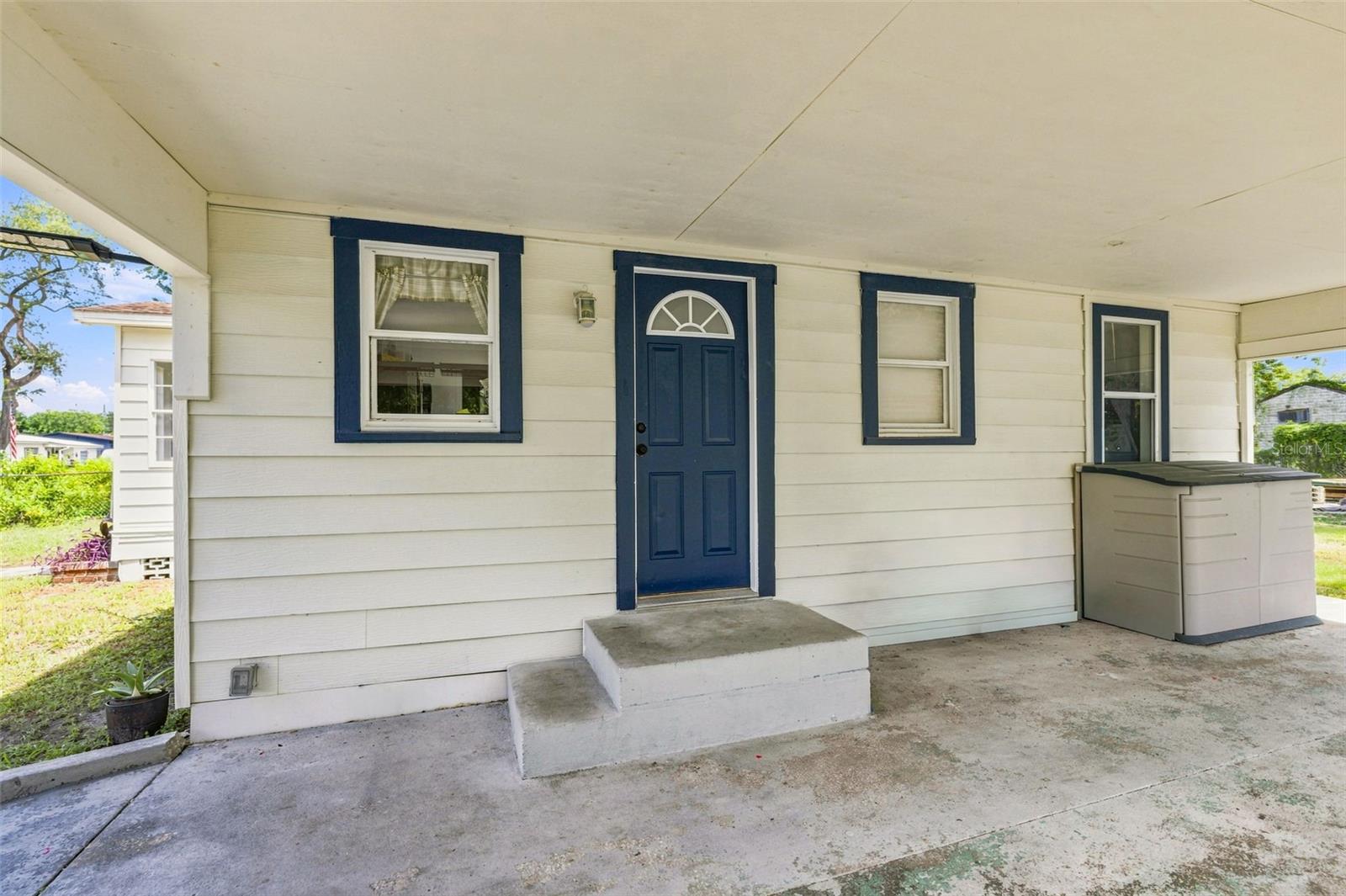 807 E ORCHID AVE — photo 21