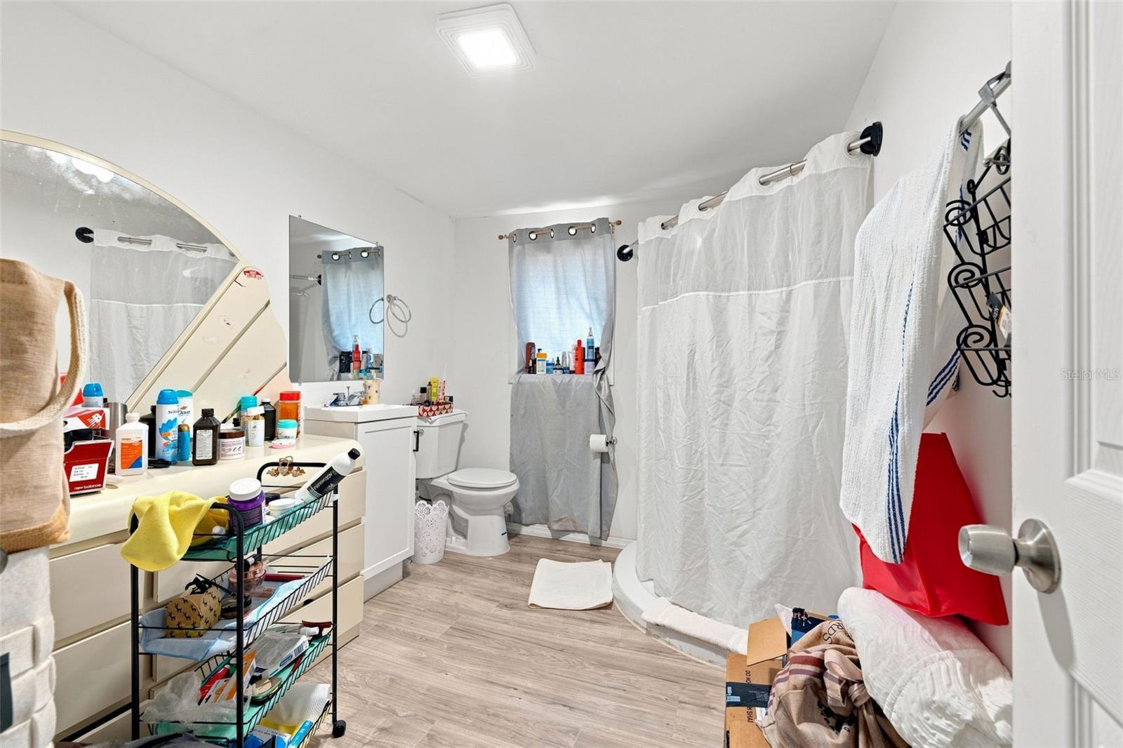 807 E ORCHID AVE — photo 24