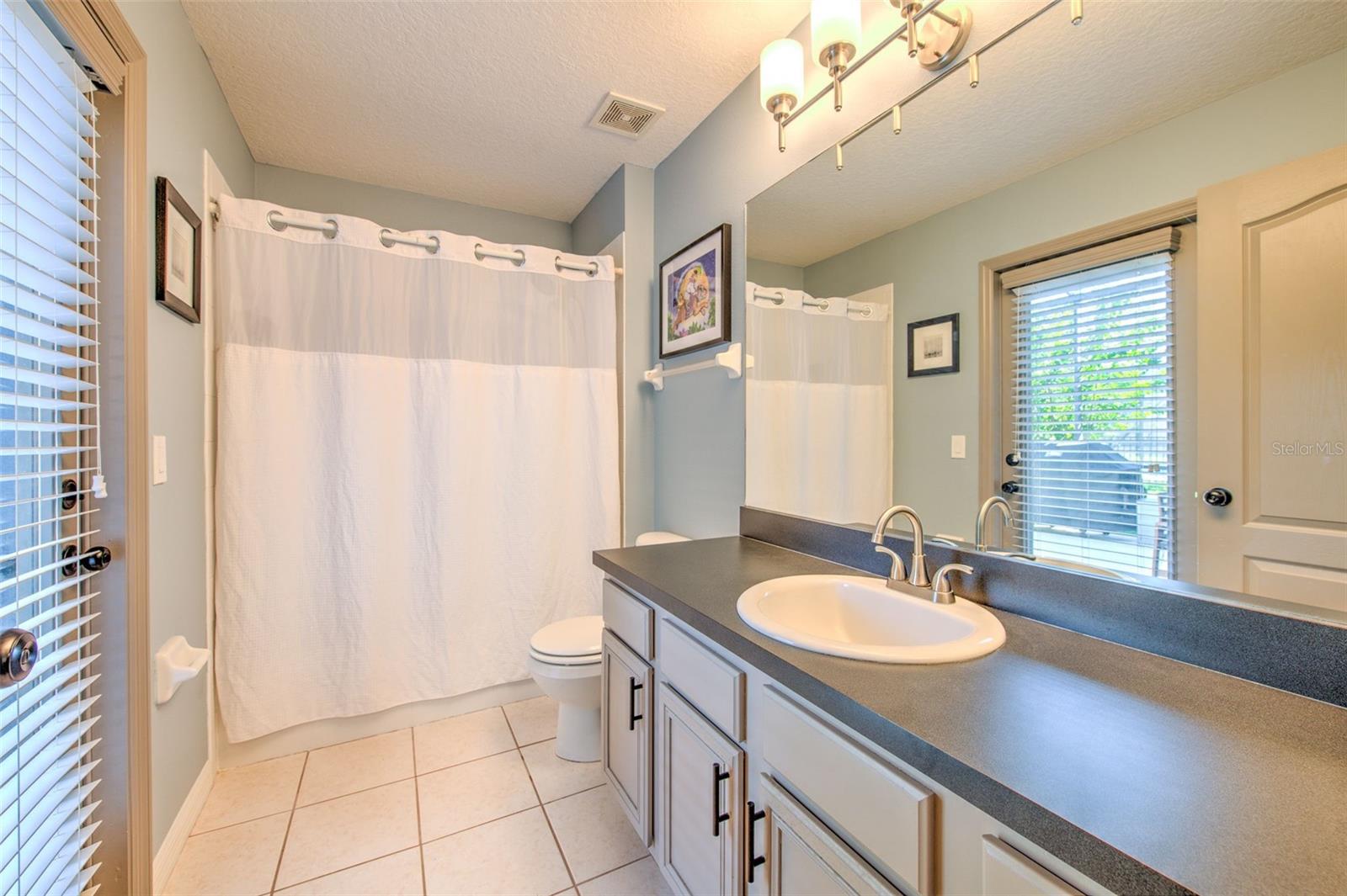 5847 HERONRISE CRESCENT DR — photo 23