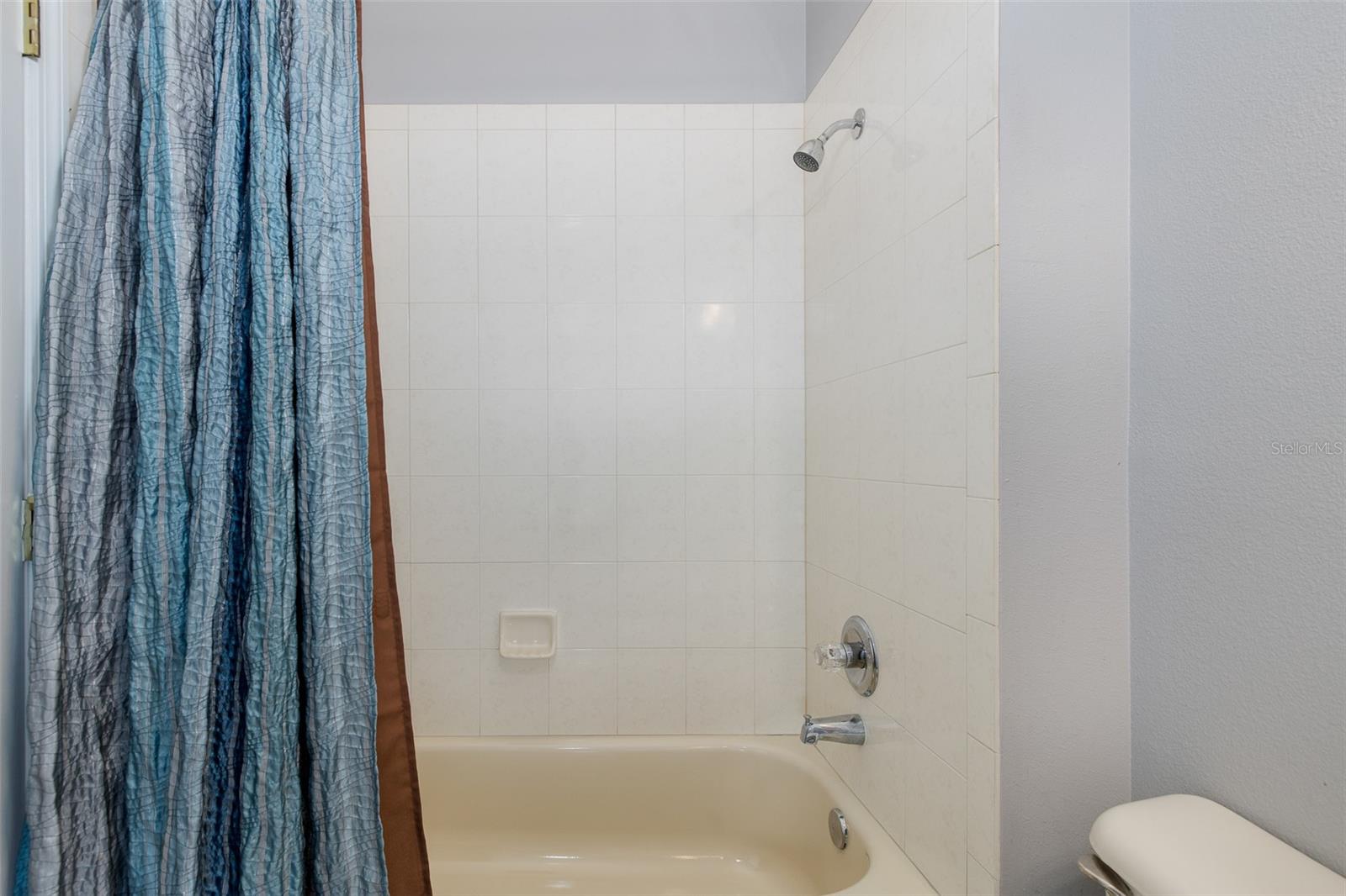 15220 OCTAVIA LN — photo 37