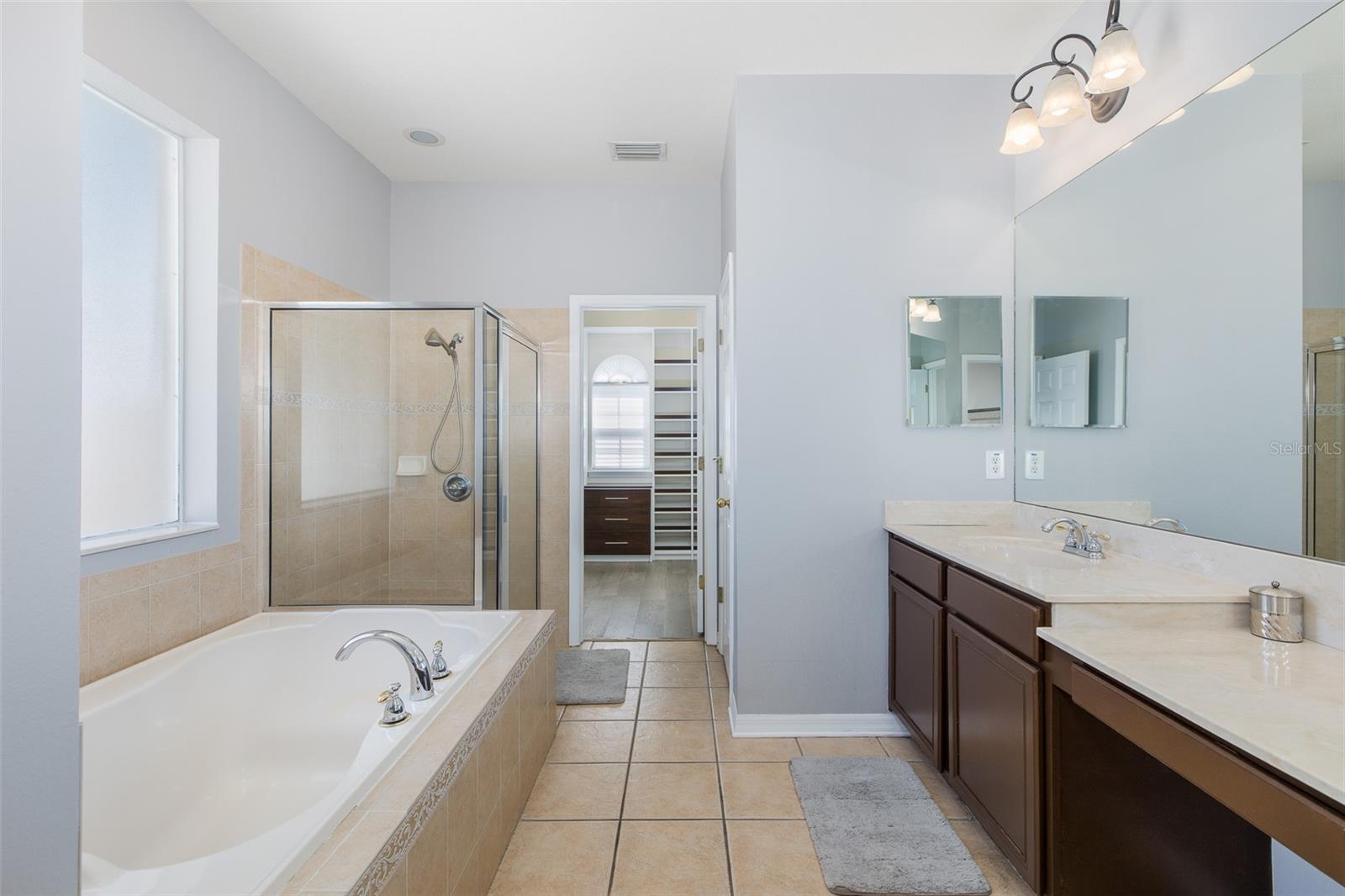 15220 OCTAVIA LN — photo 26