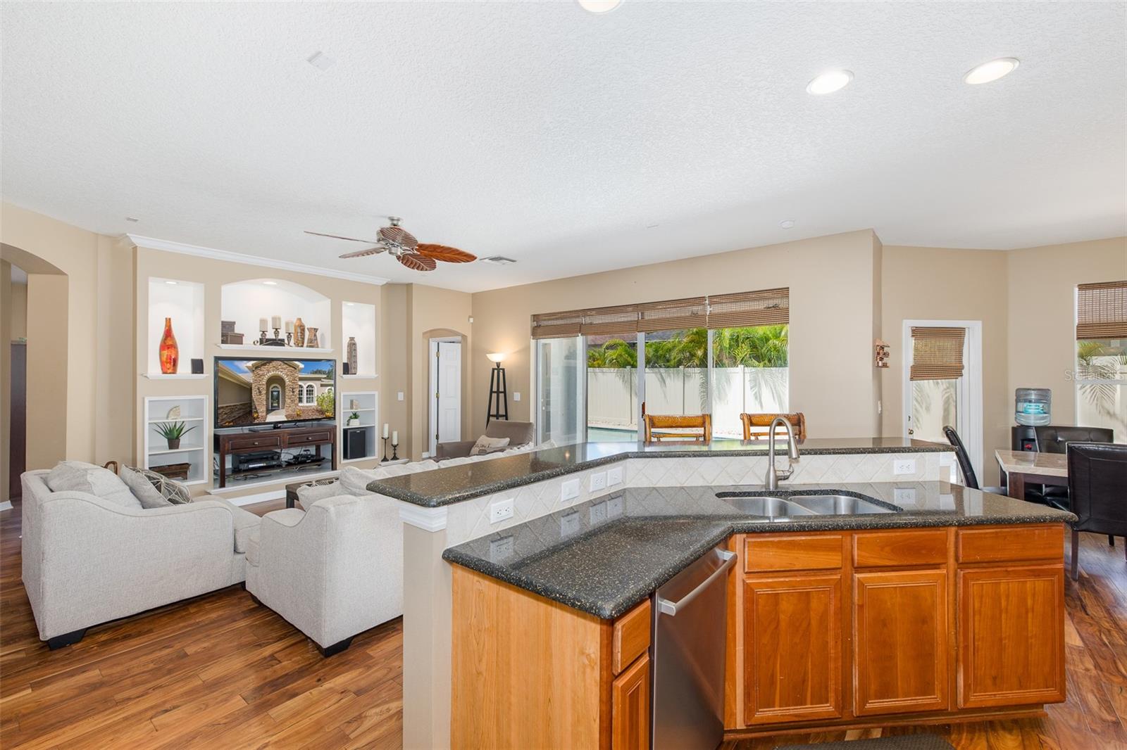 15220 OCTAVIA LN — photo 16