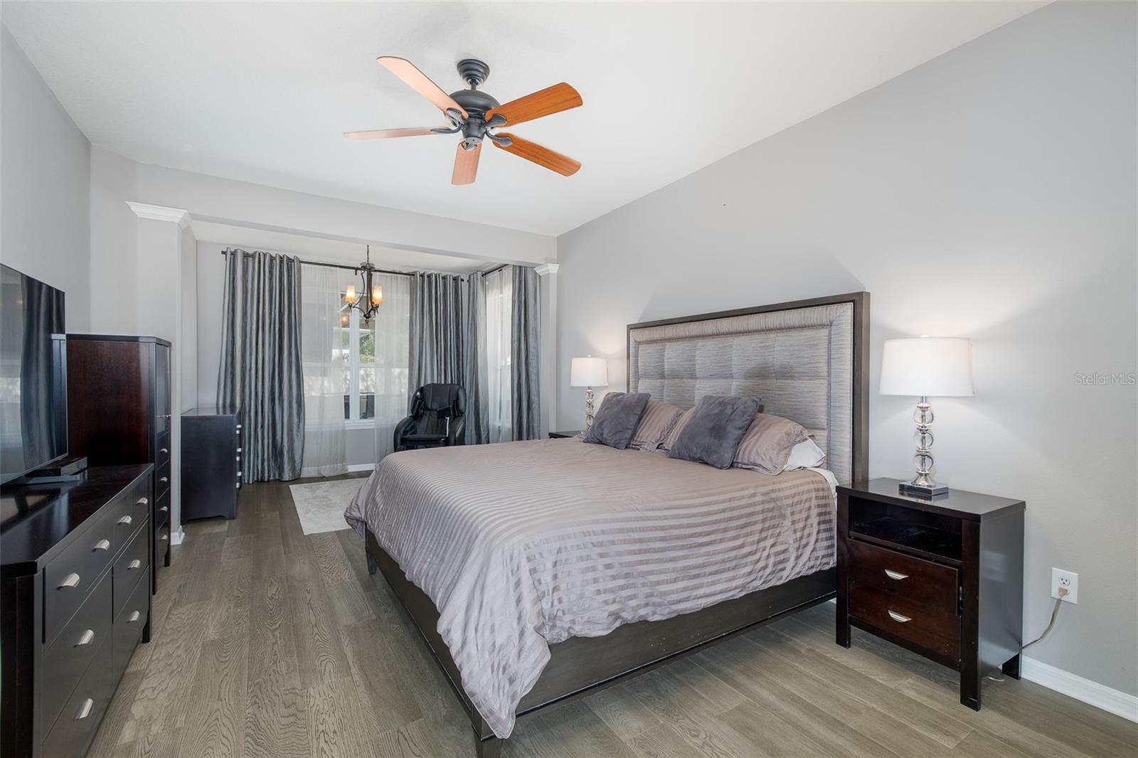15220 OCTAVIA LN — photo 23