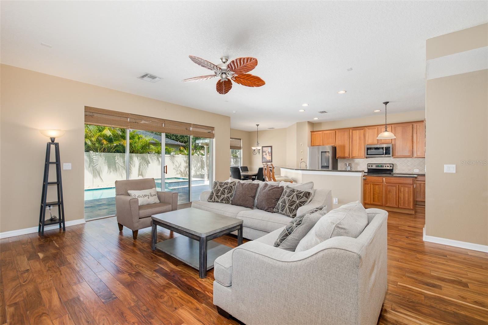 15220 OCTAVIA LN — photo 14