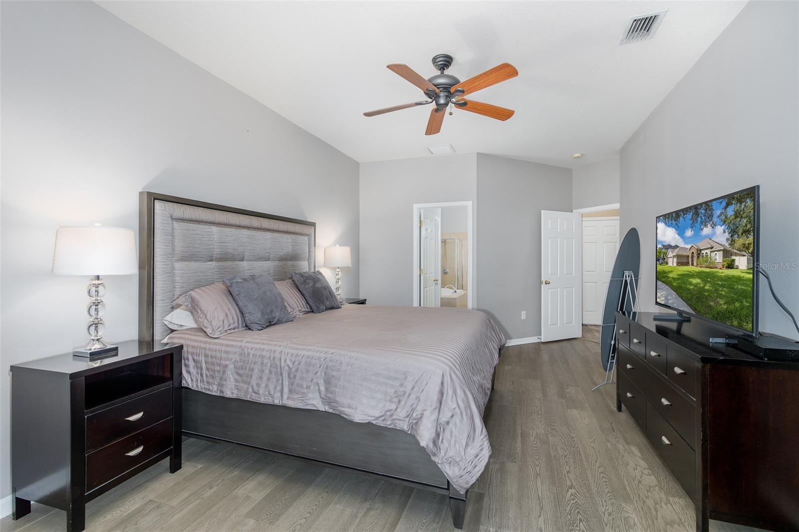 15220 OCTAVIA LN — photo 24