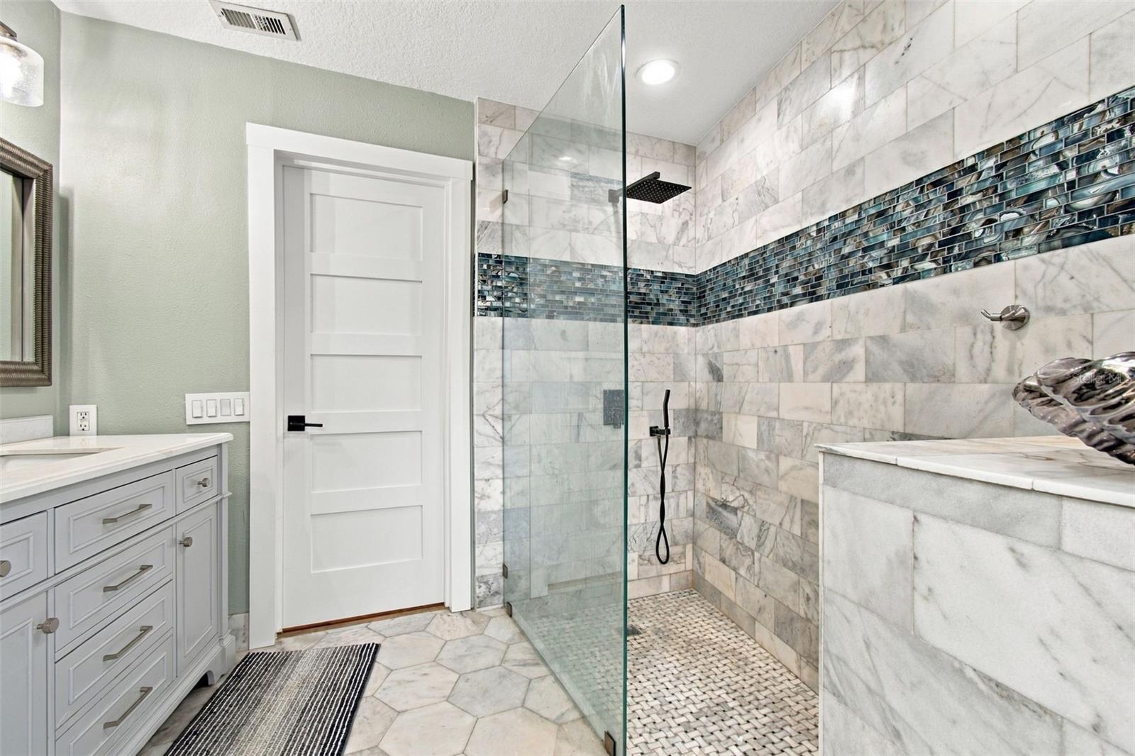 5041 PALOMA DR — photo 62