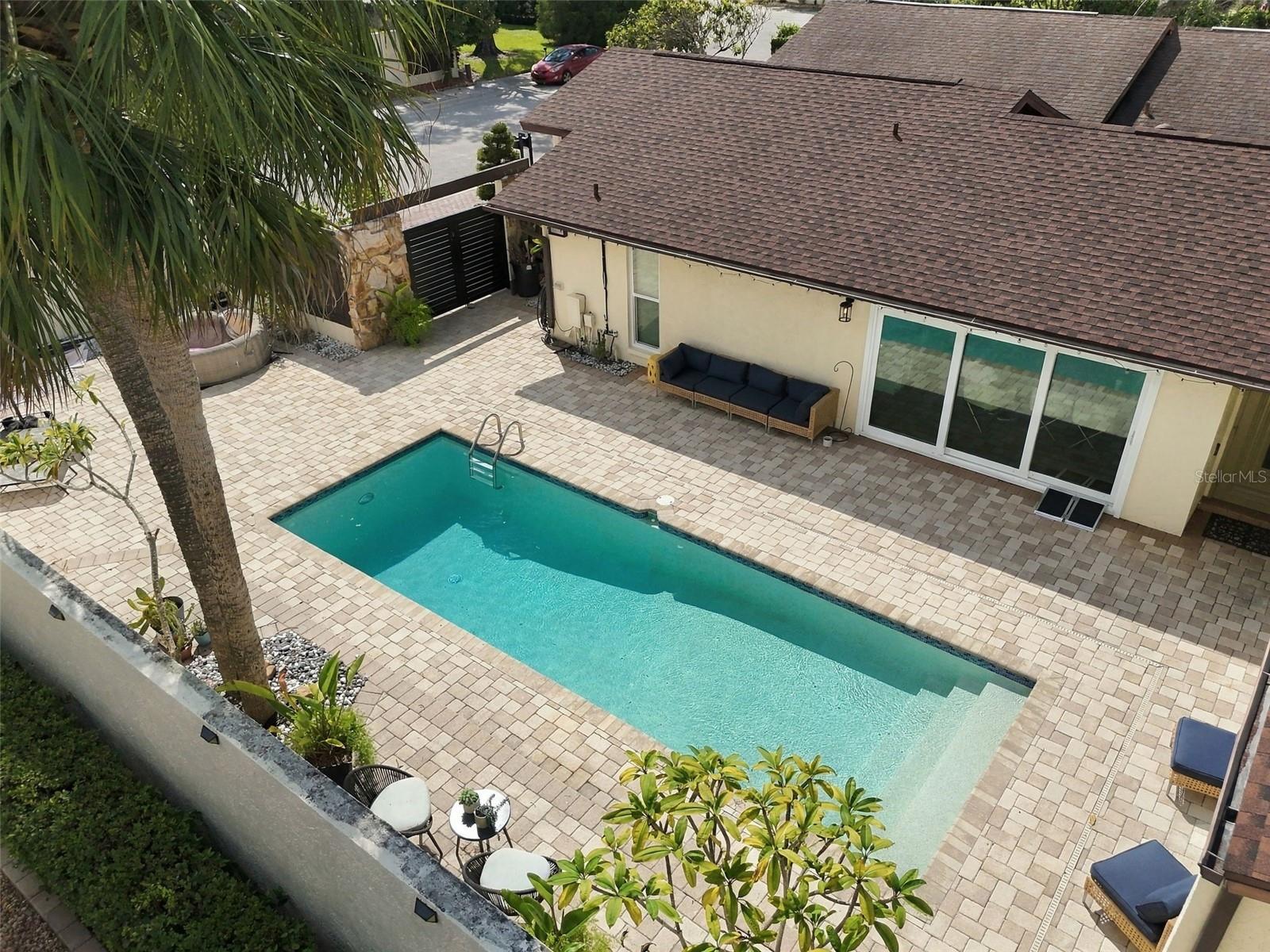 5041 PALOMA DR — photo 16