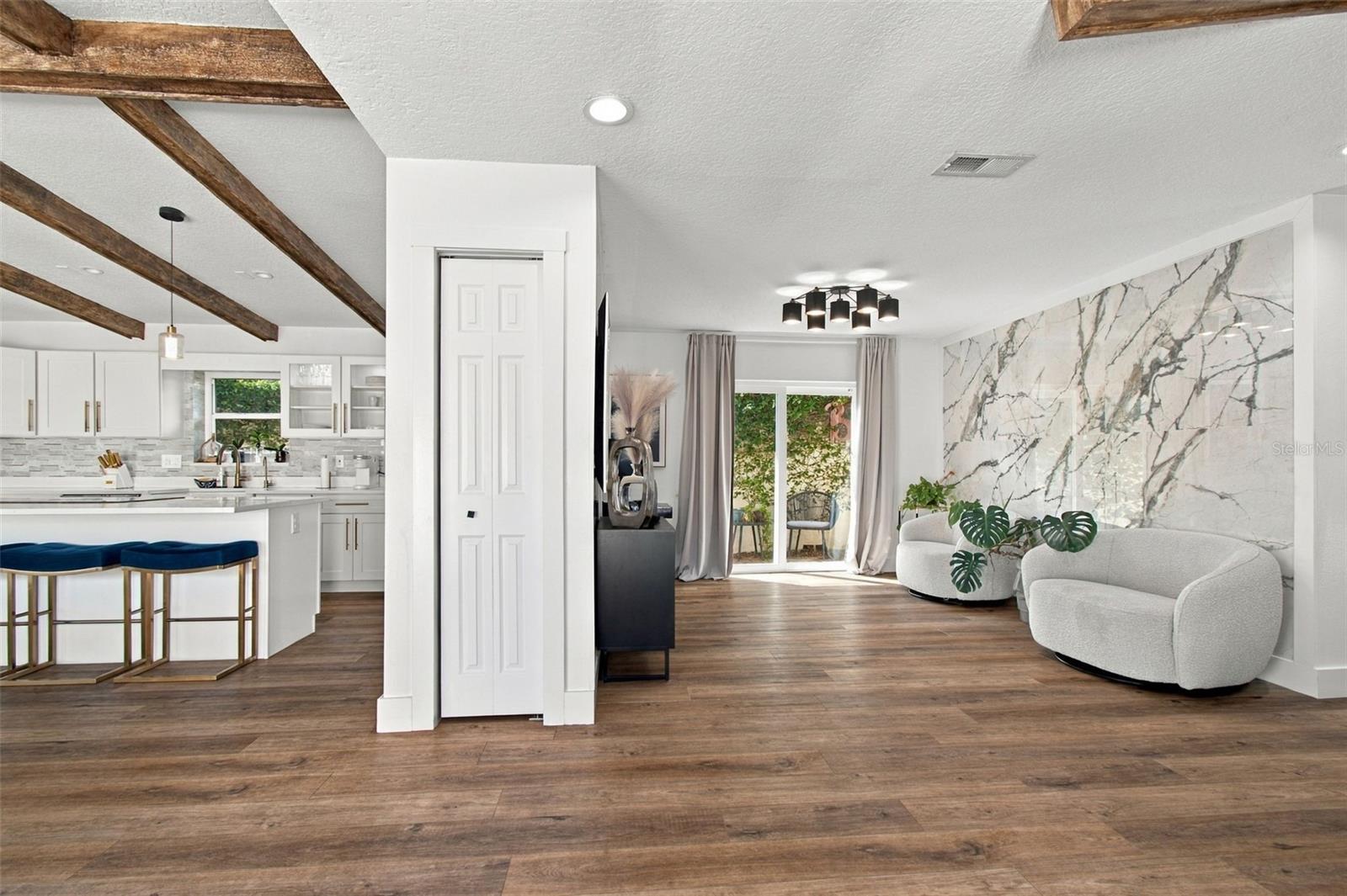 5041 PALOMA DR — photo 30