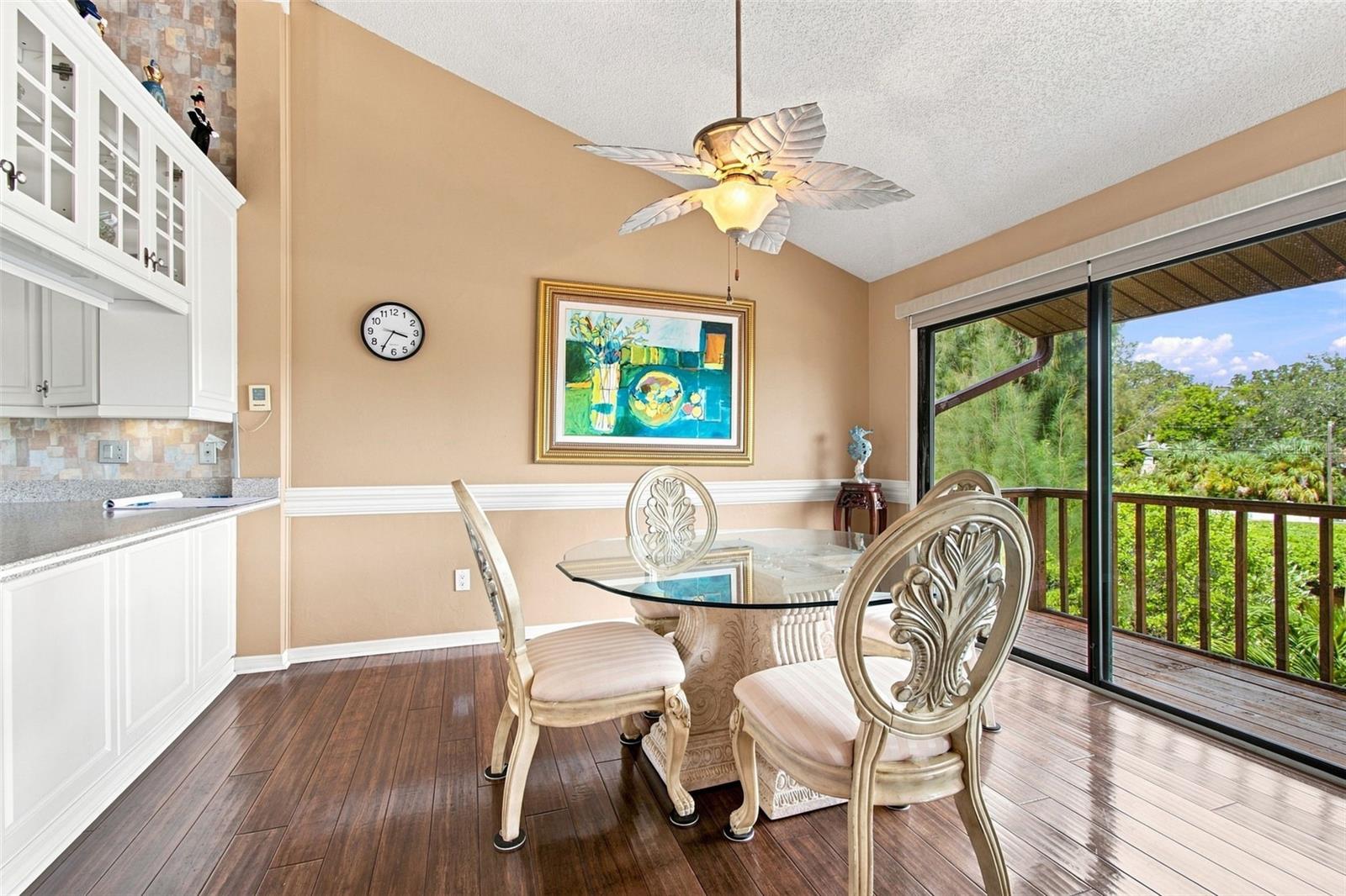5 VENETIAN CT — photo 15