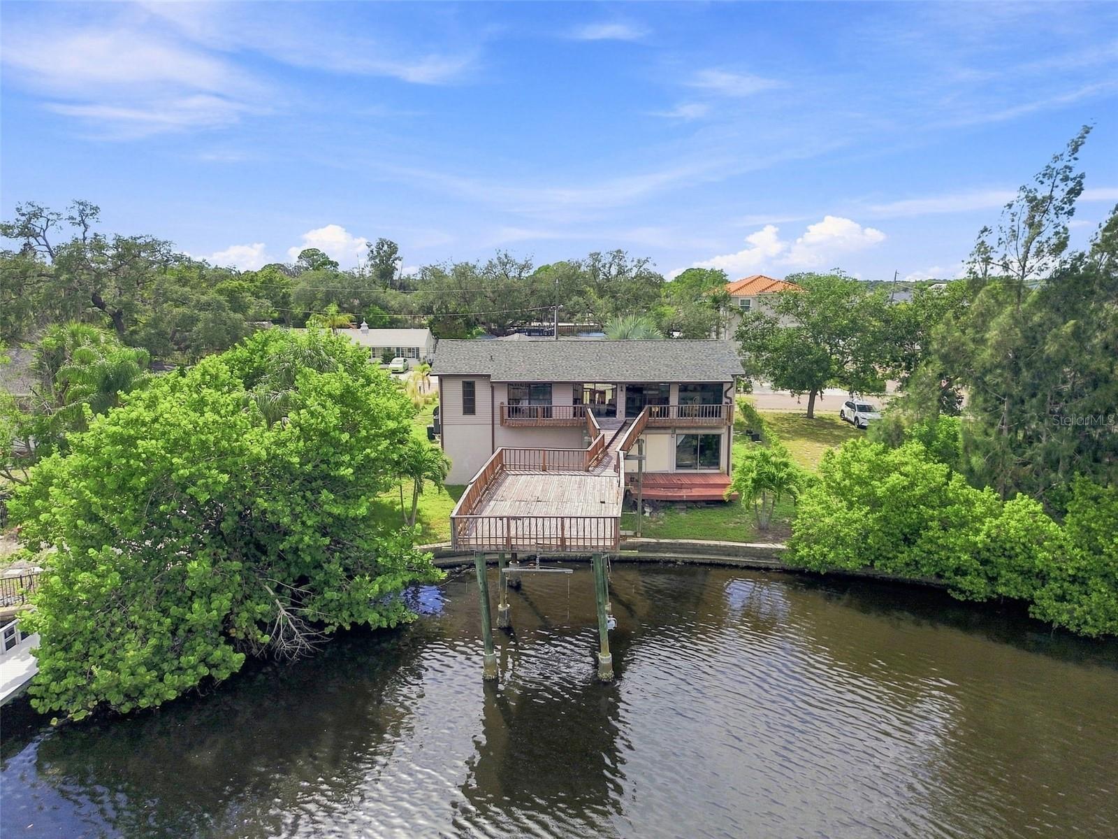 5 VENETIAN CT — photo 61