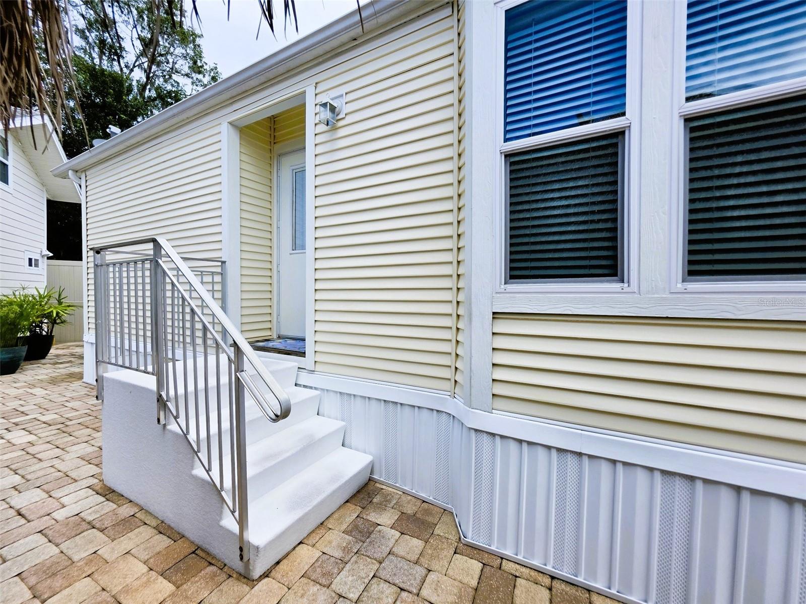 20300 LEONARD - LOT 33 — photo 2