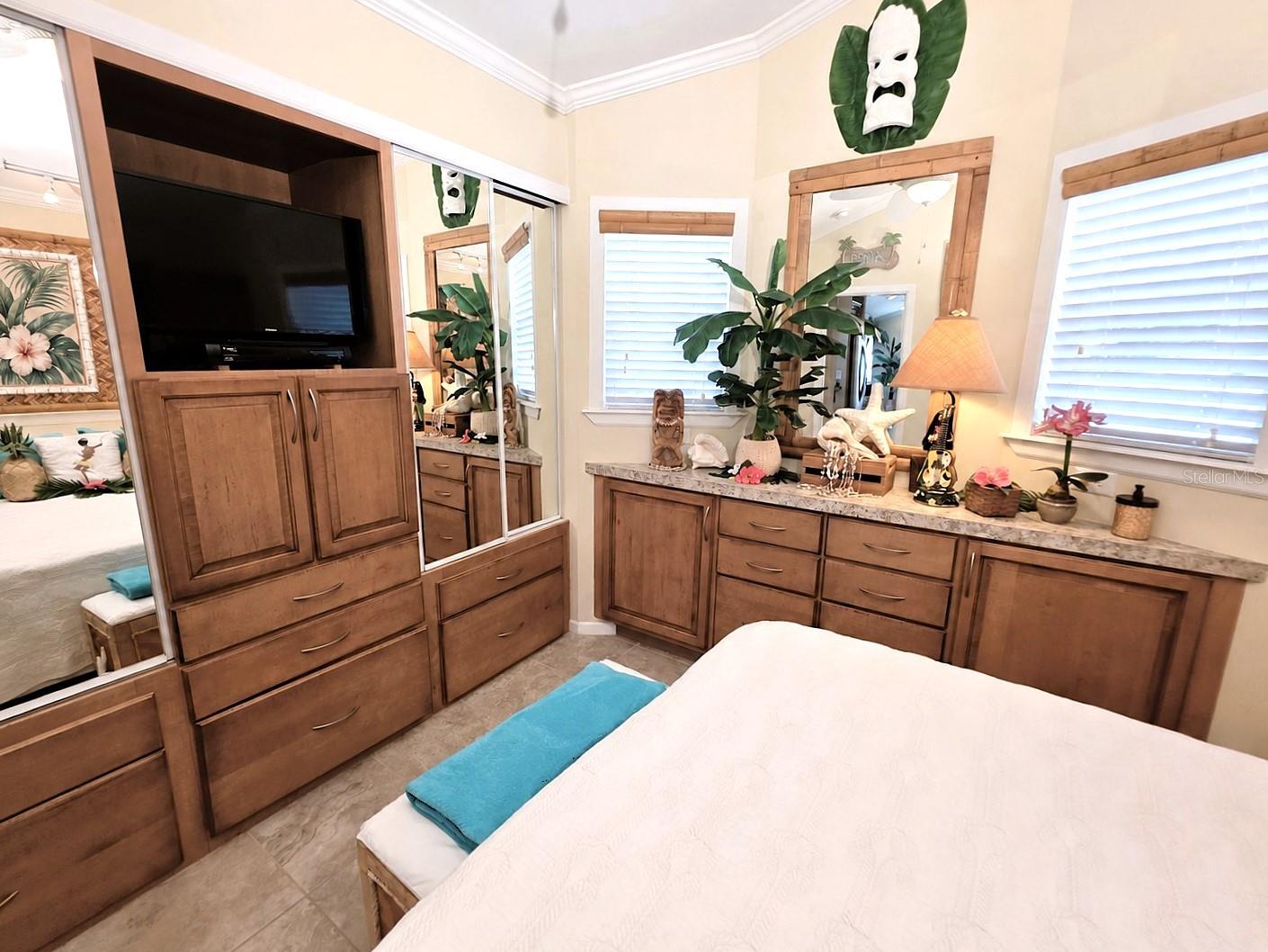 20300 LEONARD - LOT 33 — photo 23