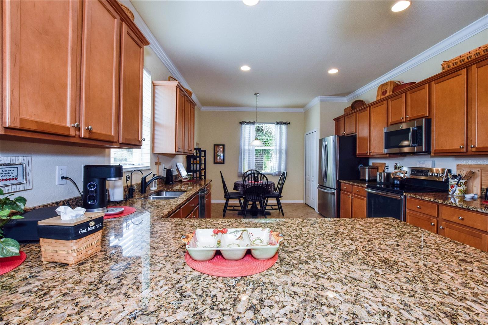 2122 SNAPDRAGON LN — photo 9
