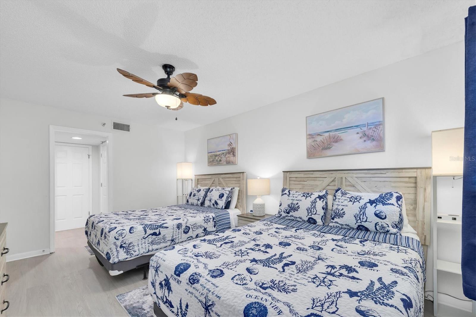 14710 GULF BLVD #206 — photo 26