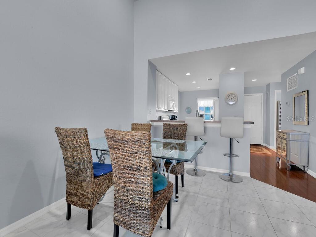 5762 SABAL TRACE DR #201 — photo 3