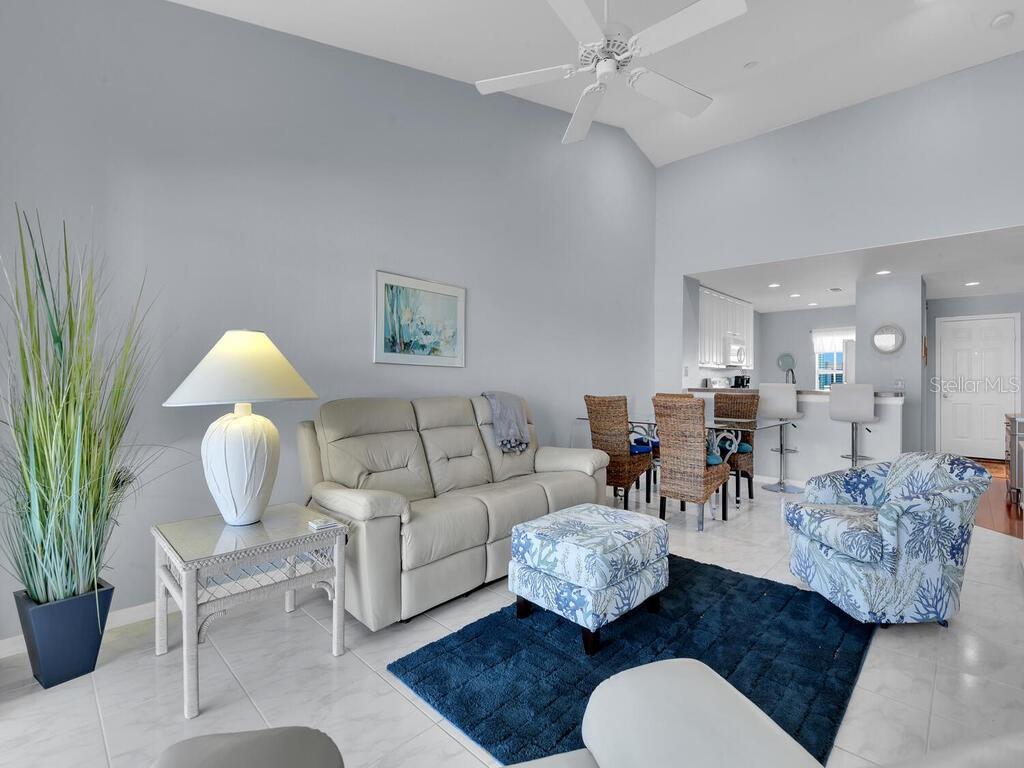 5762 SABAL TRACE DR #201 — photo 2