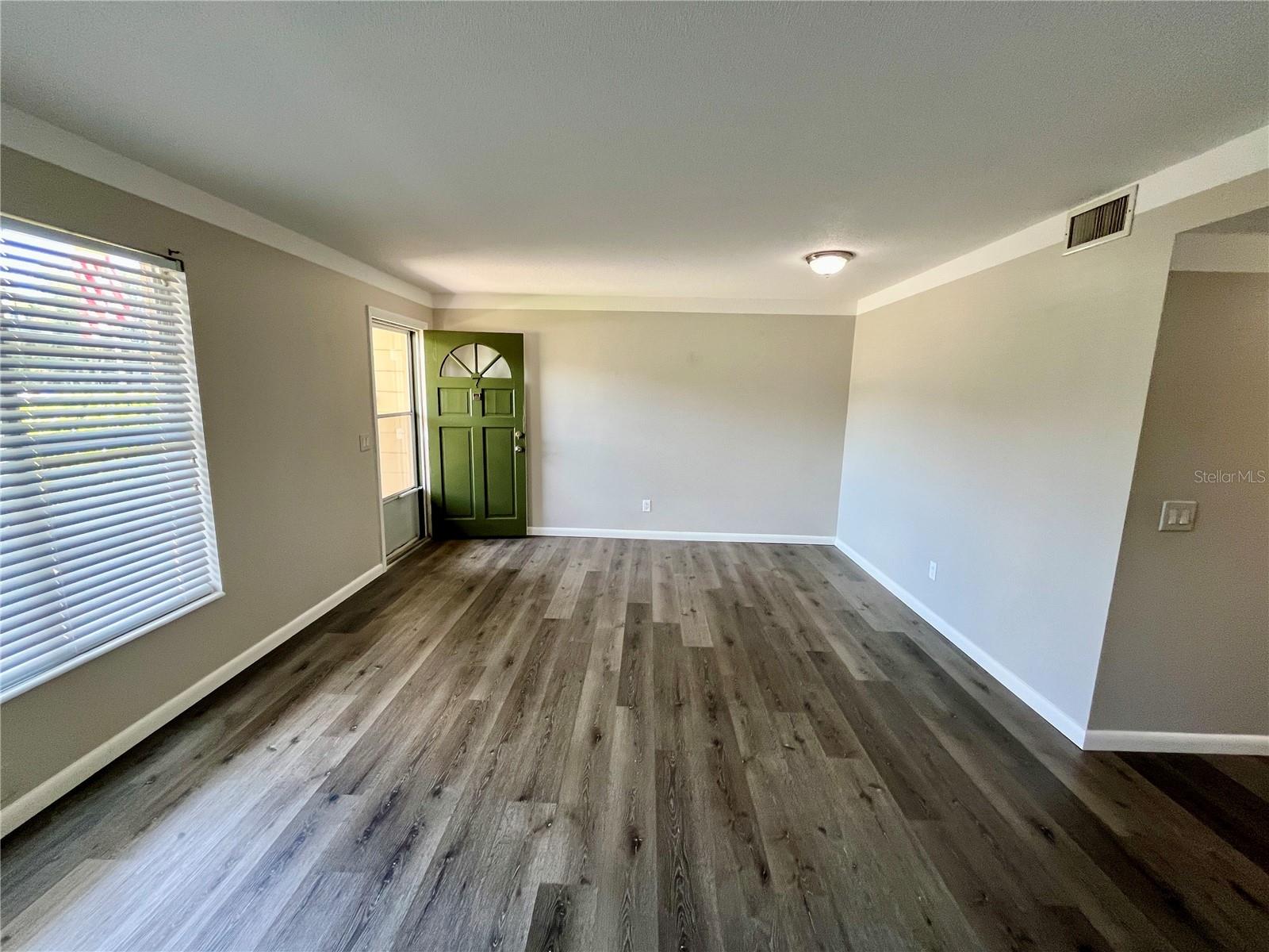 2000 WORLD PARKWAY BLVD #7 — photo 9
