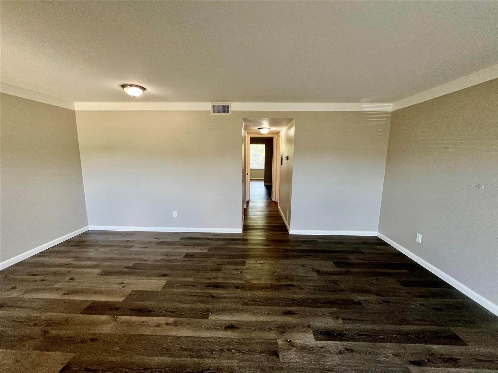 2000 WORLD PARKWAY BLVD #7 — photo 8