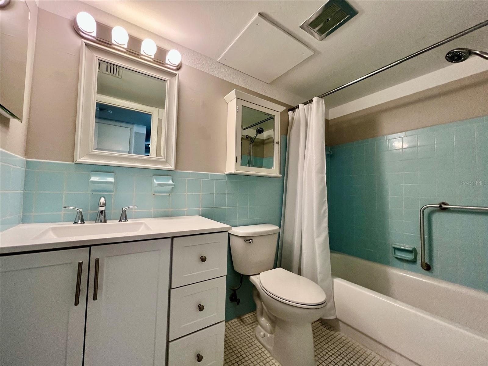 2000 WORLD PARKWAY BLVD #7 — photo 15
