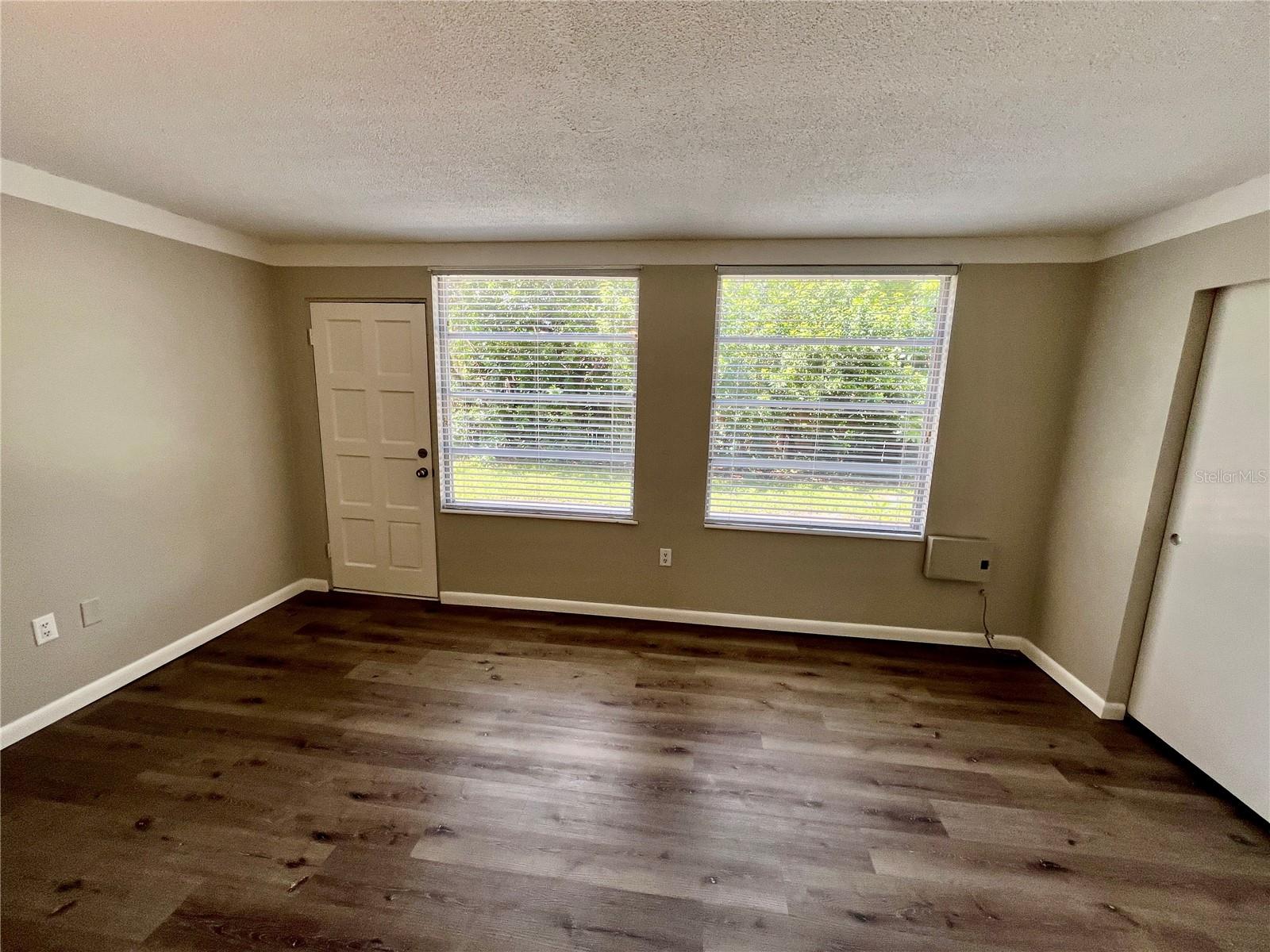 2000 WORLD PARKWAY BLVD #7 — photo 21