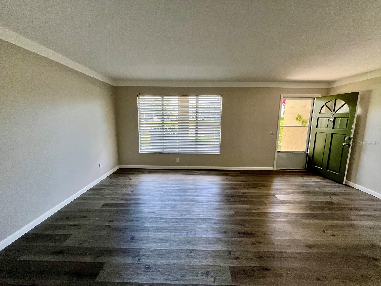 2000 WORLD PARKWAY BLVD #7 — photo 7