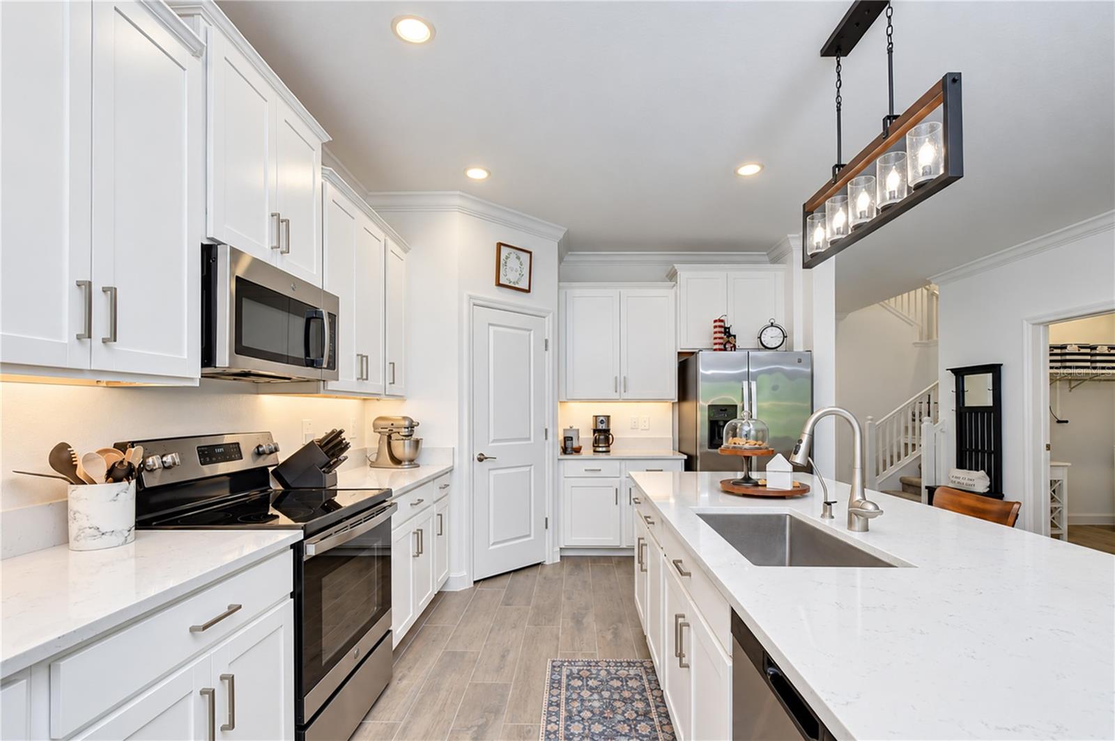 10577 BANYAN BREEZE BLVD — photo 10