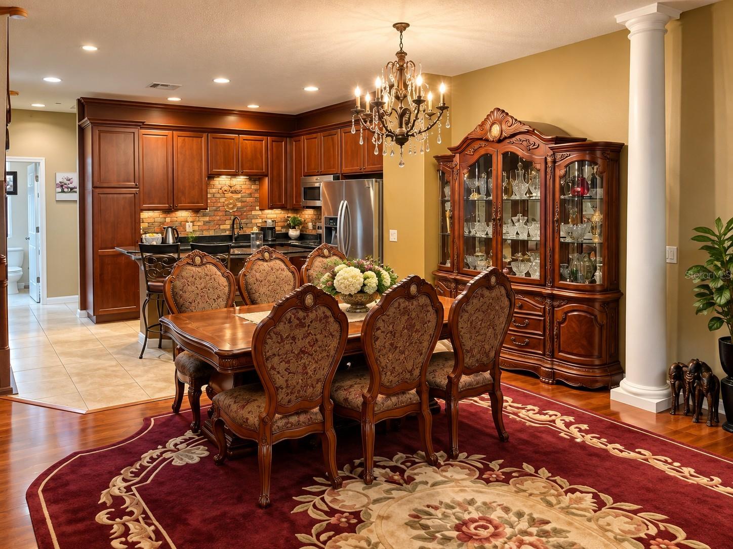 2525 MIDDLETON GROVE DR — photo 13
