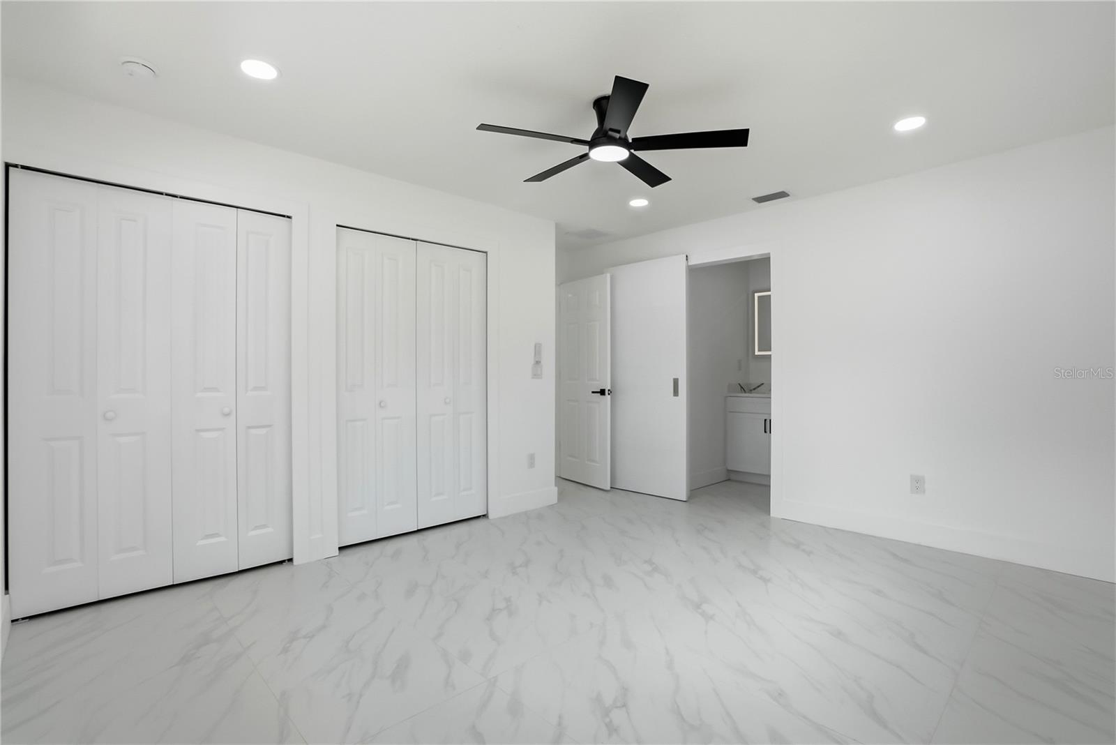 8011 FOUNTAIN AVE — photo 48