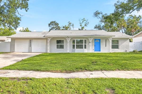 8011 FOUNTAIN AVE — photo 2