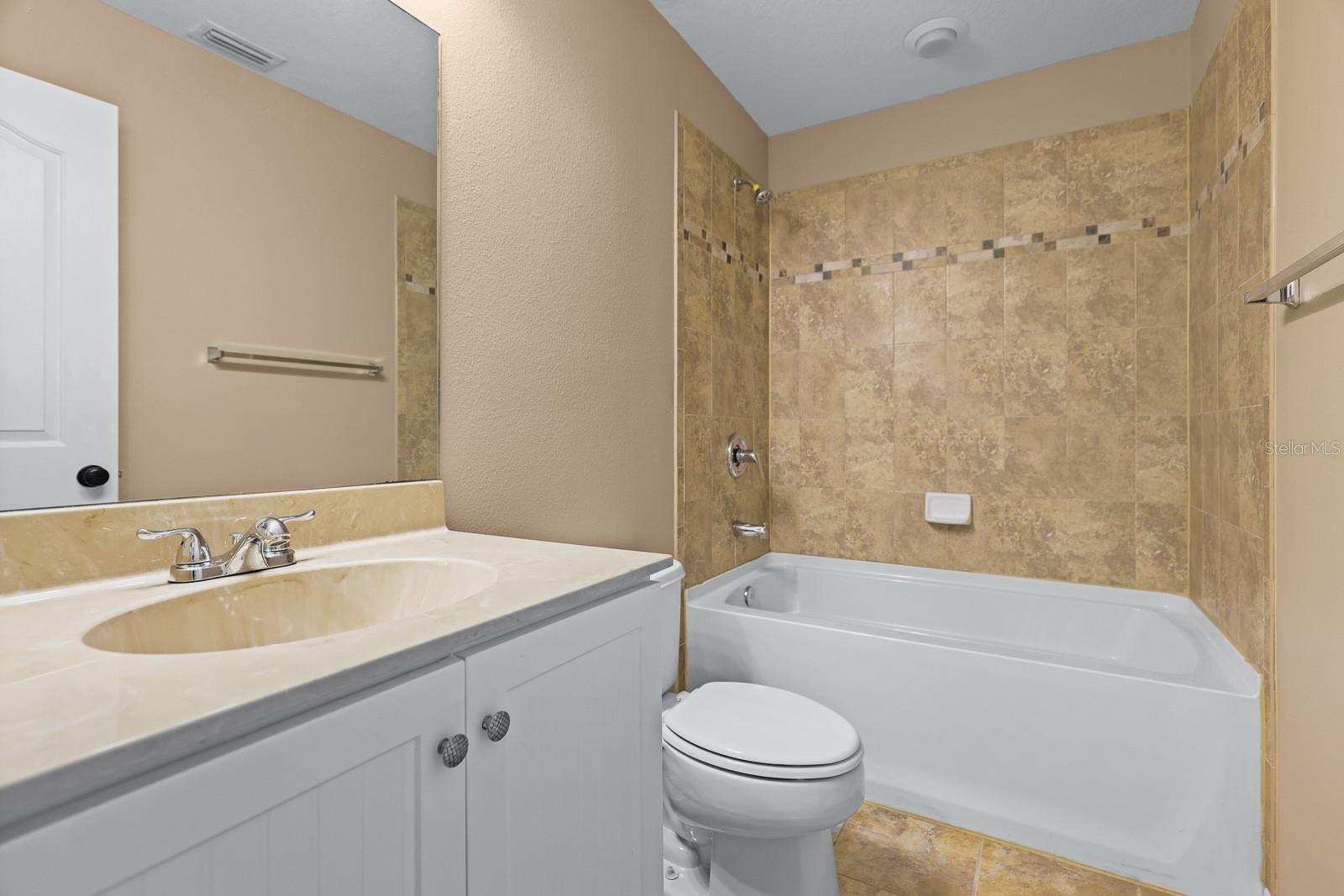 2916 ROYAL TUSCAN LN — photo 25