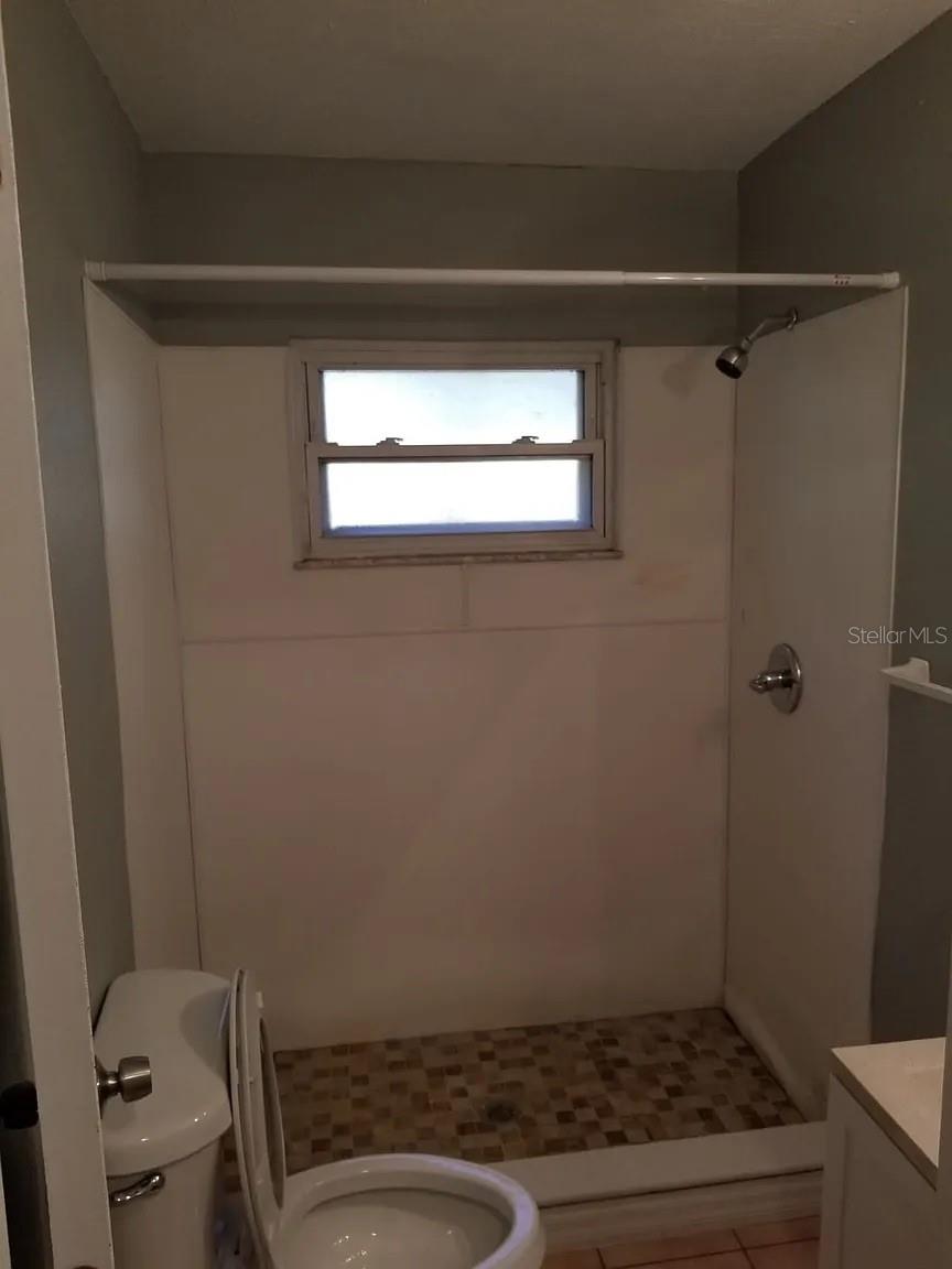 1410 E ANNIE ST — photo 7