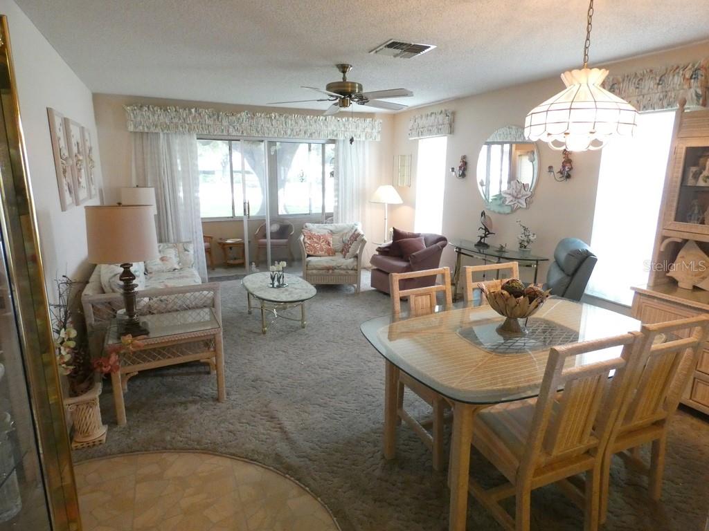 945 MADRID DR — photo 9