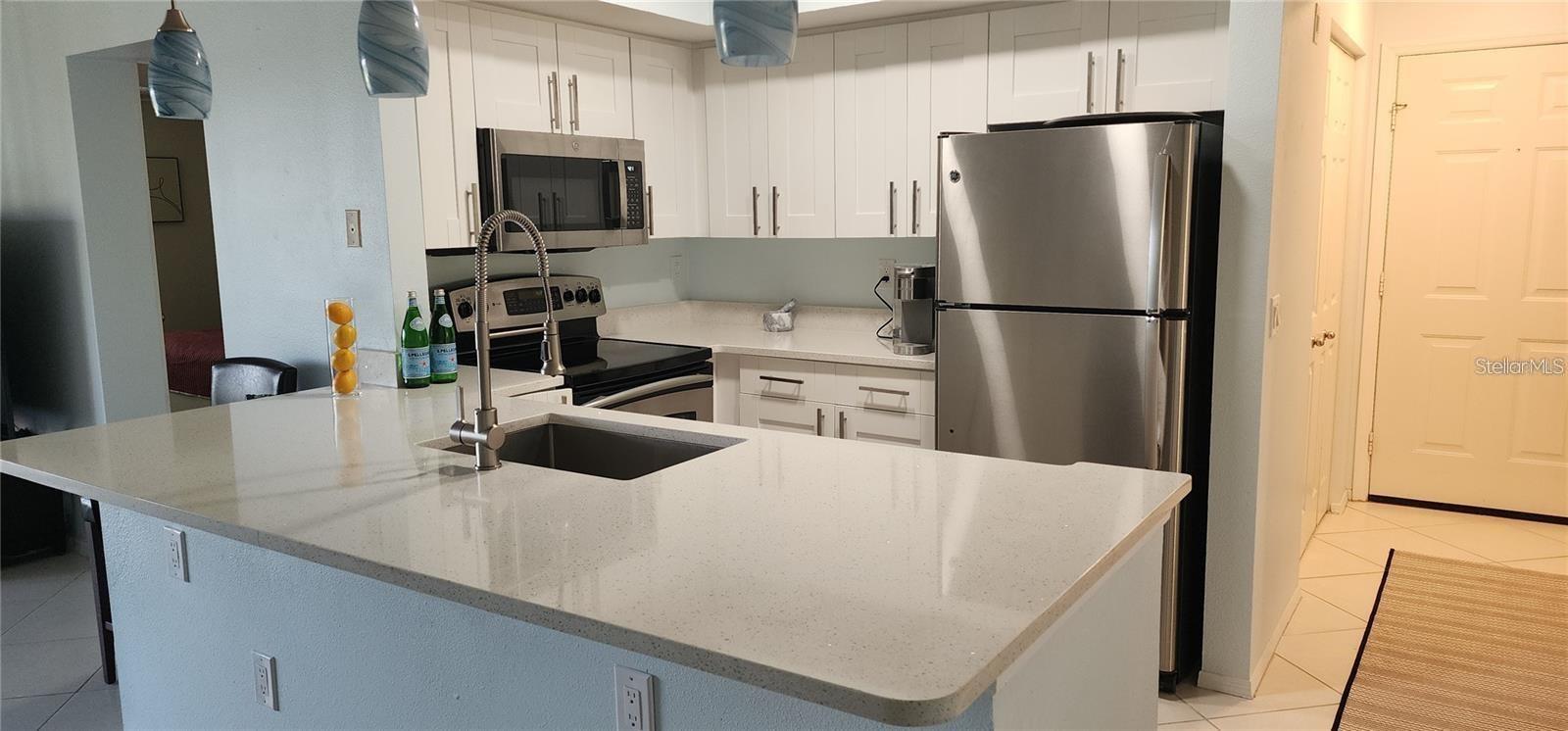 2400 FEATHER SOUND DR #522 — photo 10