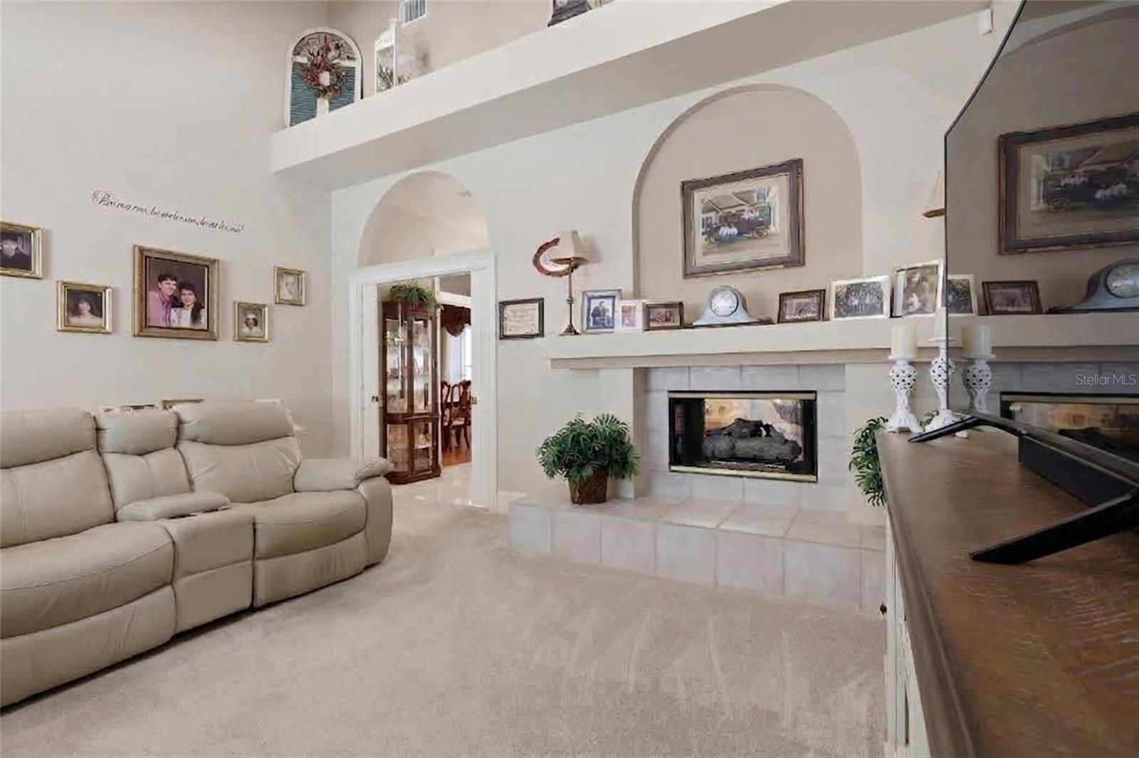 5649 BEECH ST — photo 12