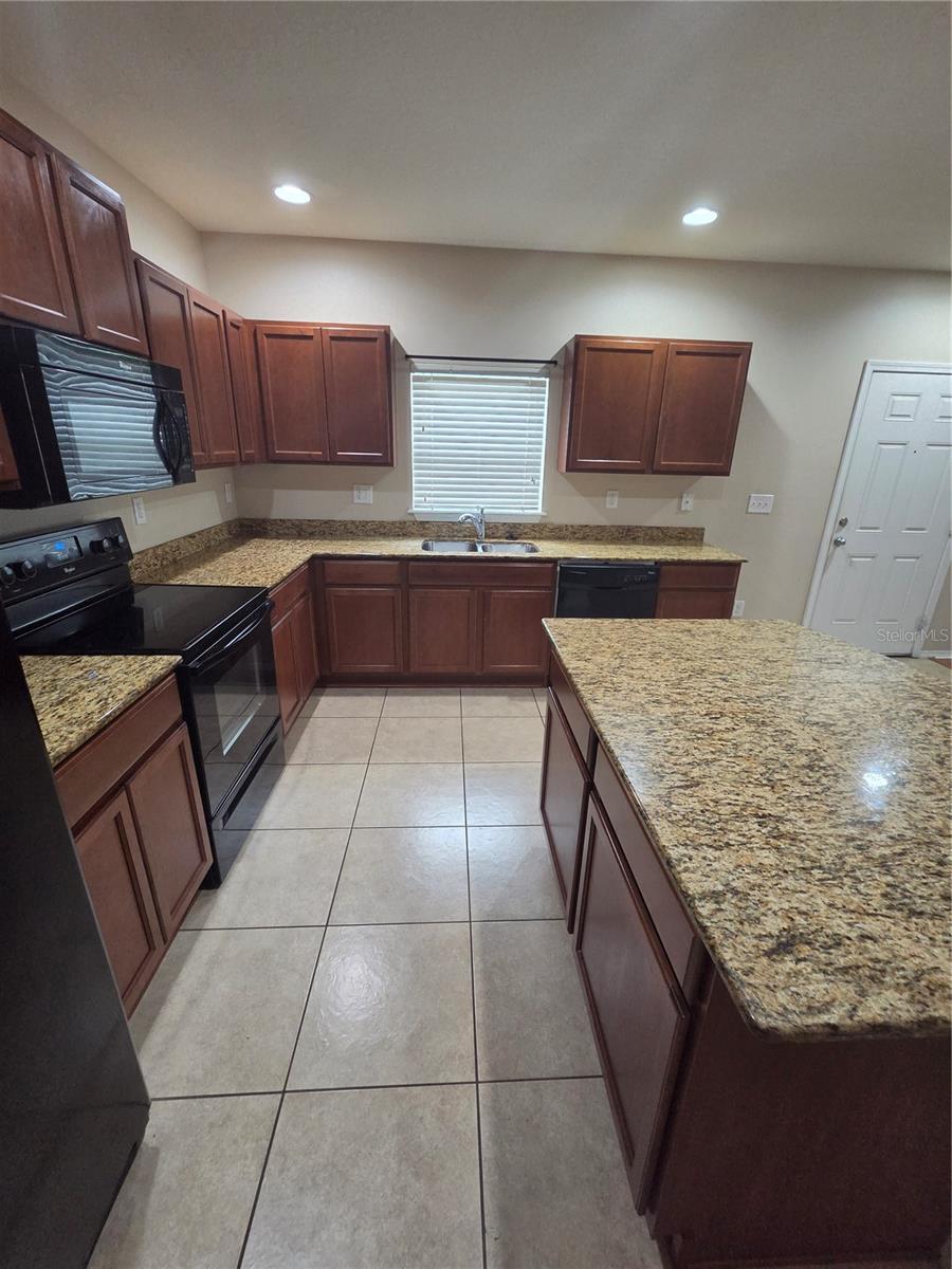 4617 SOMERSET HILL LN — photo 5