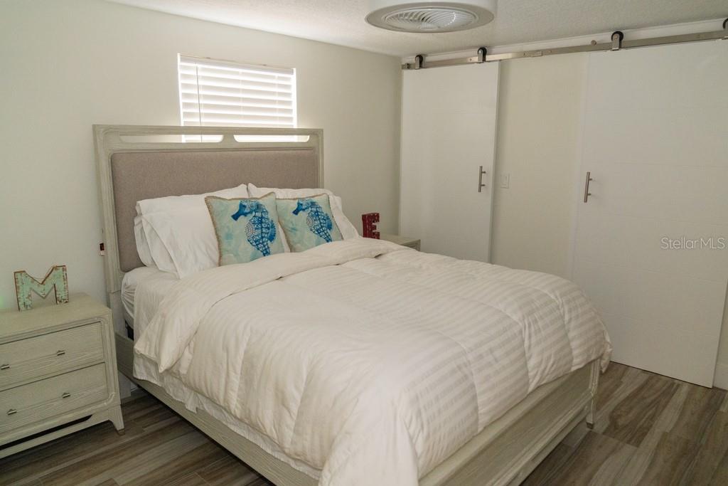 4927 BLUE HERON DR — photo 18
