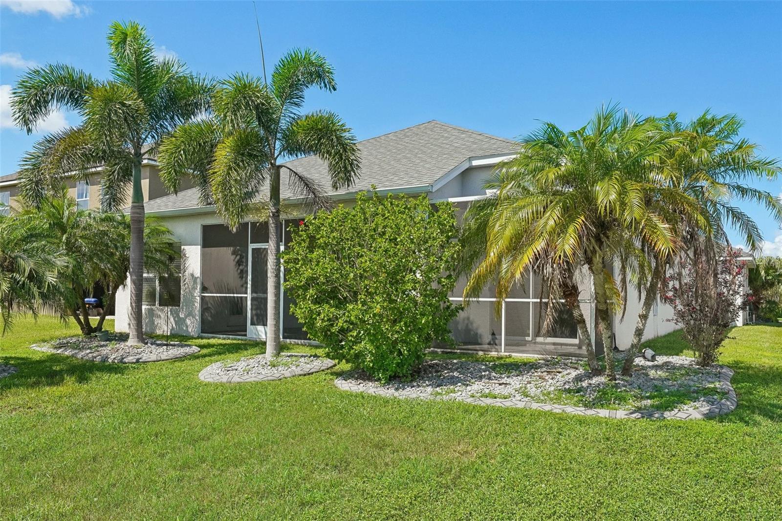 1810 MIRA LAGO CIR — photo 43