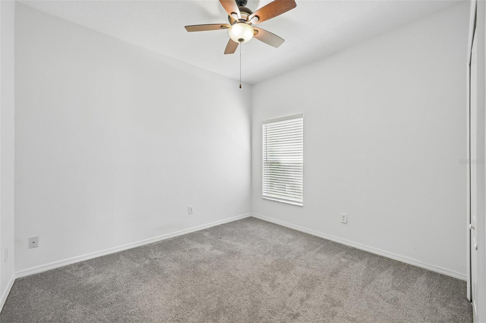 1810 MIRA LAGO CIR — photo 21