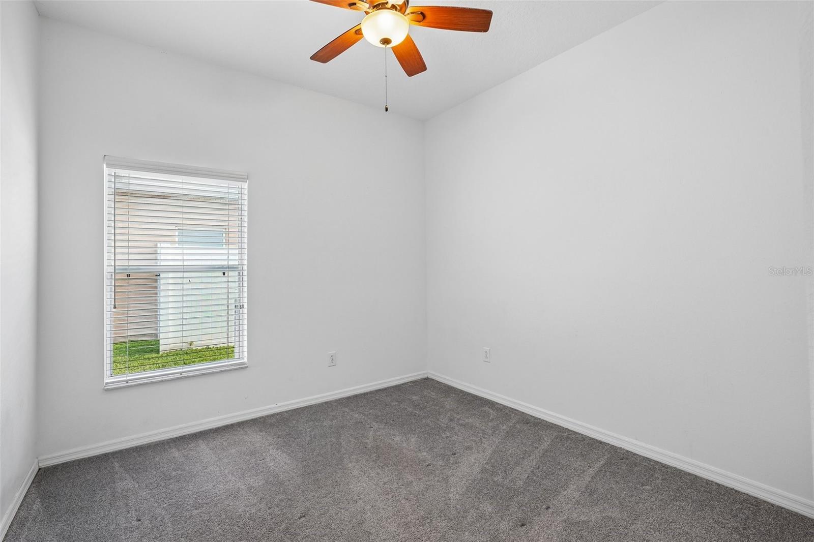 1810 MIRA LAGO CIR — photo 26