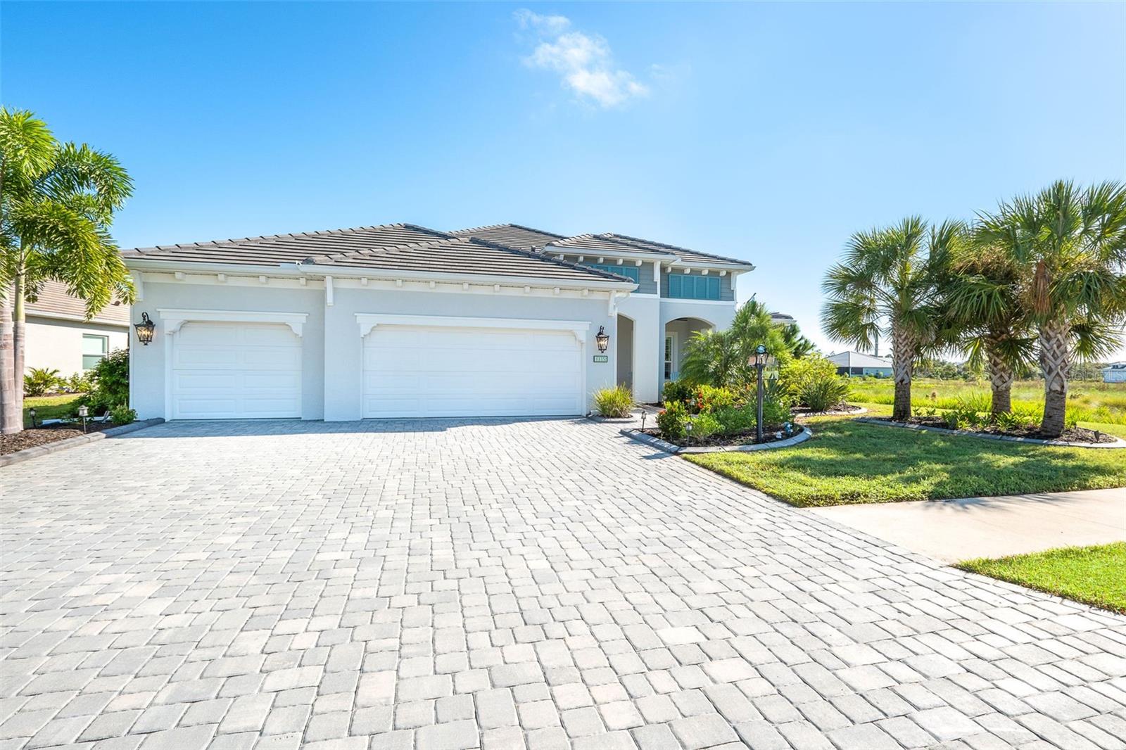 11165 HOGAN CIR — photo 57