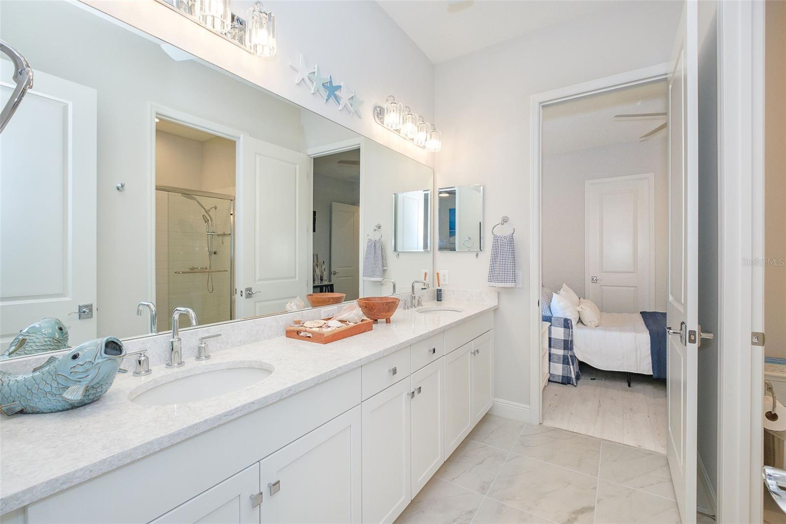 11165 HOGAN CIR — photo 37
