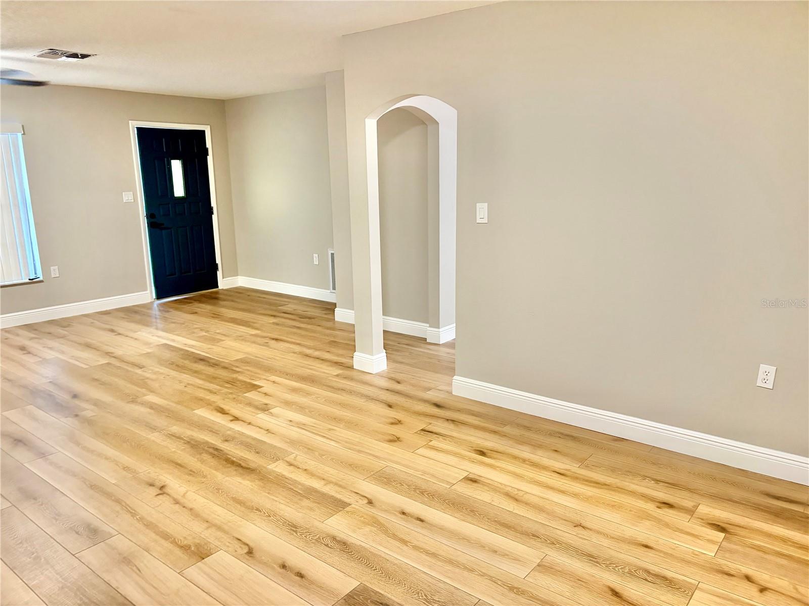 1202 MANDARIN DR — photo 19